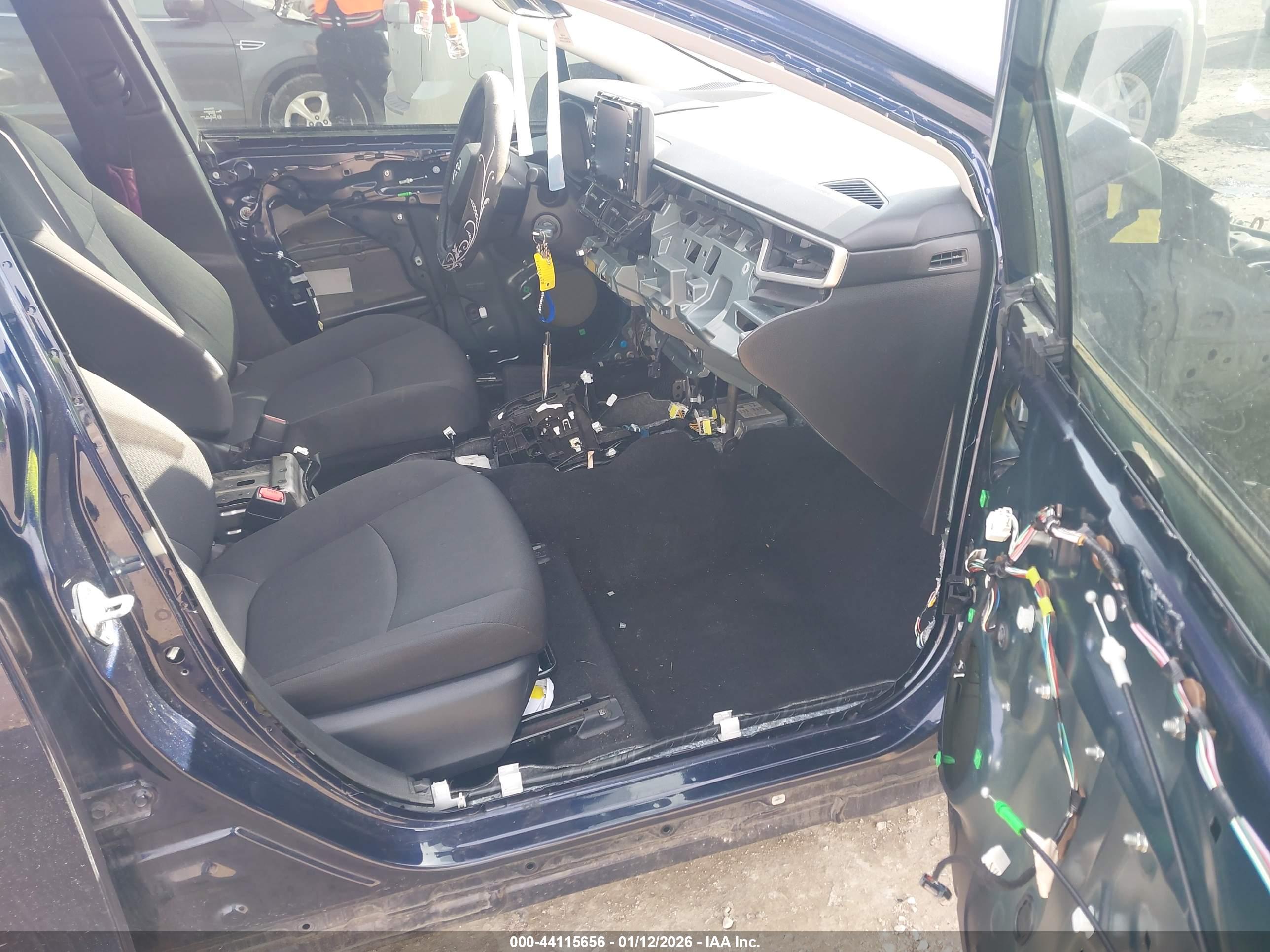 TOYOTA COROLLA image 5