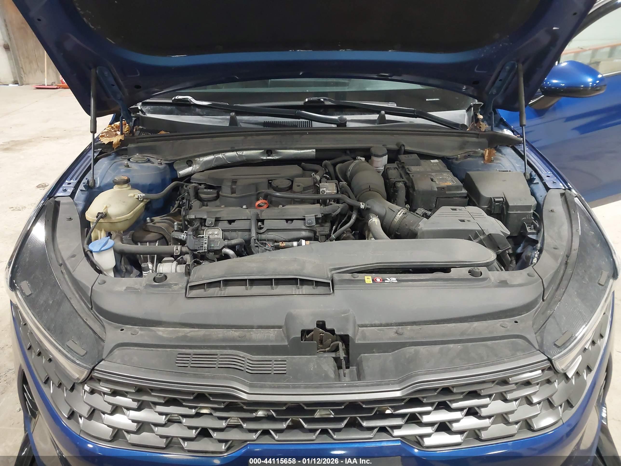 KIA K5 image 10