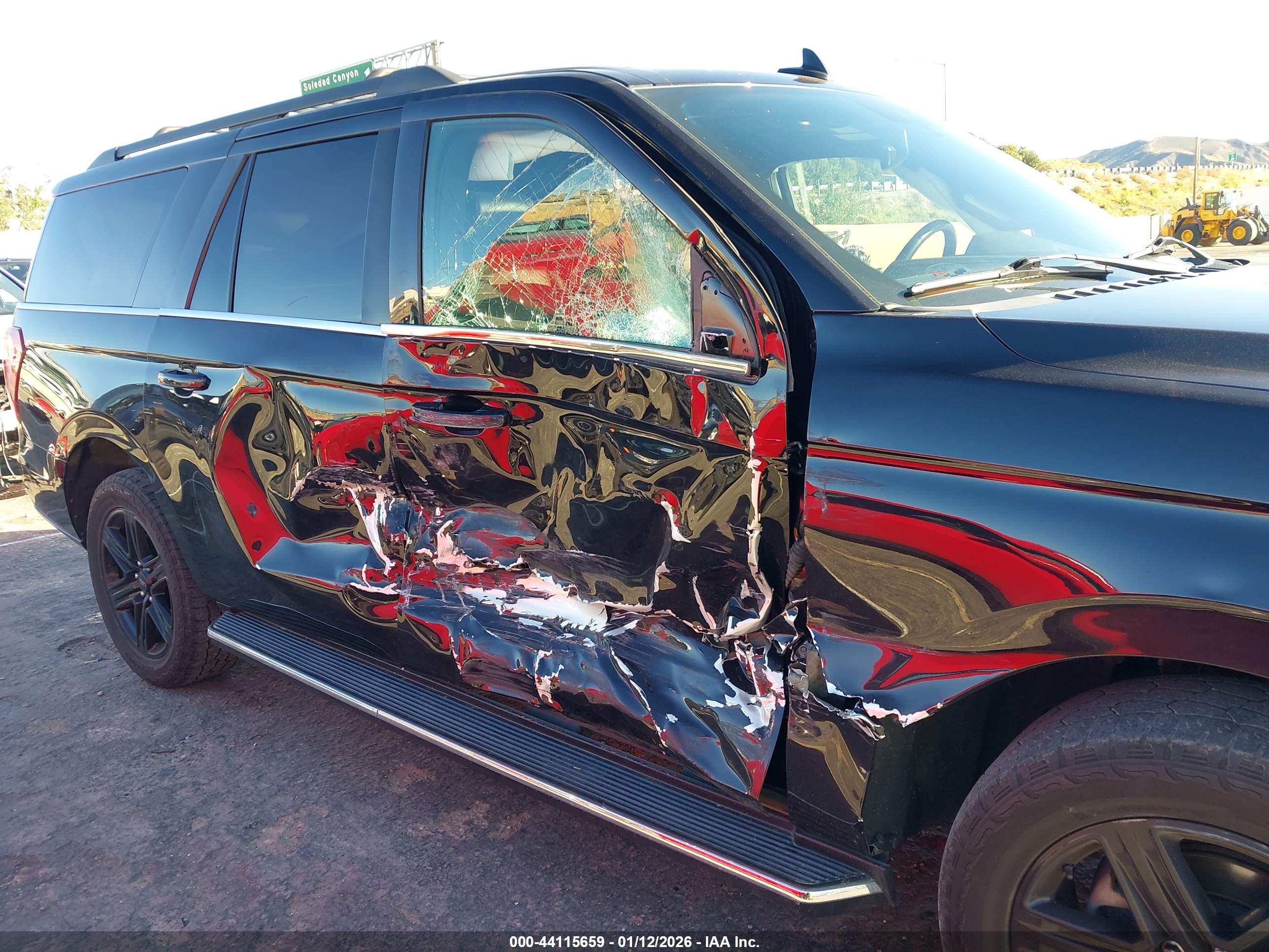 FORD EXPEDITION image 6