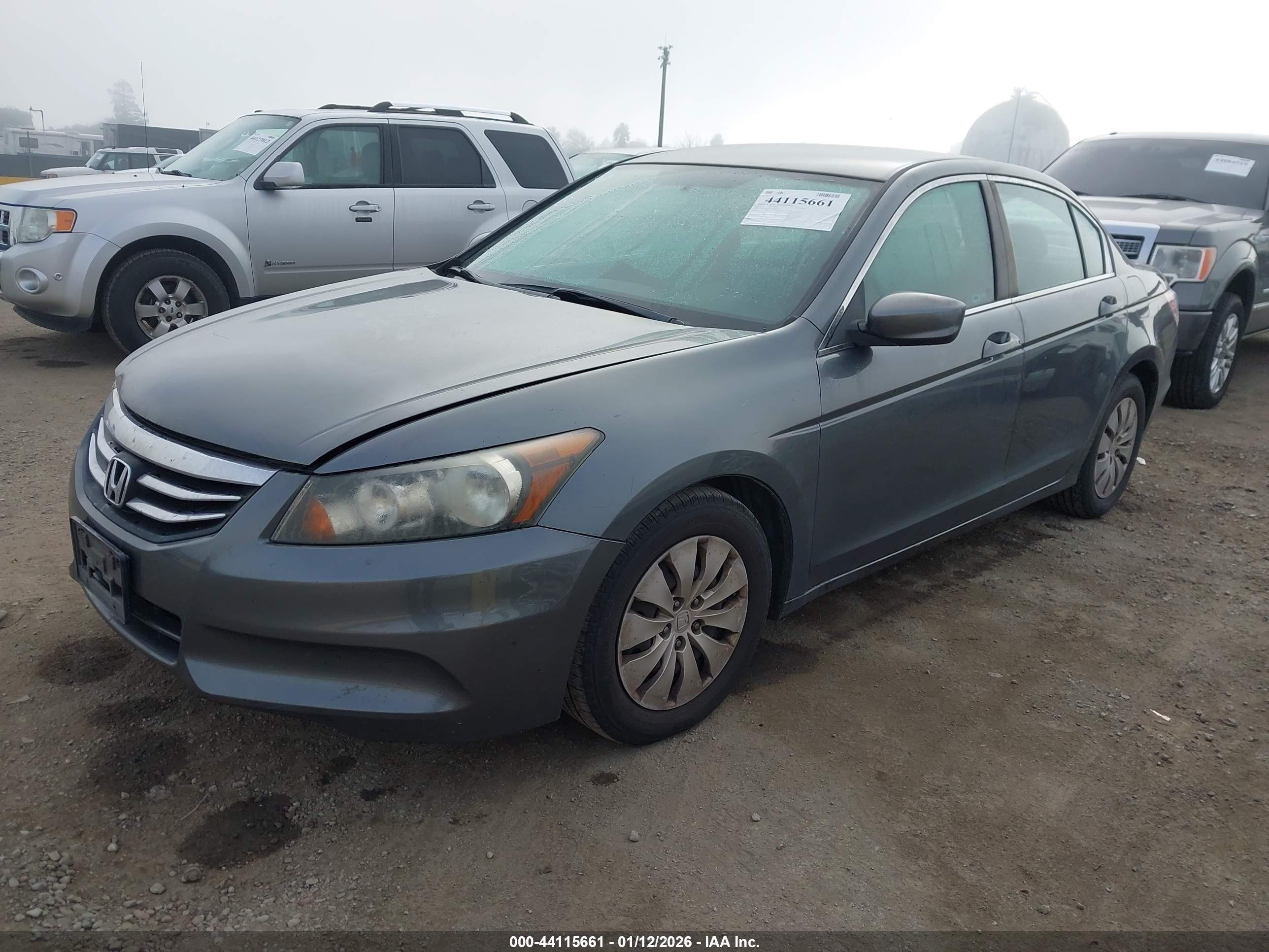 HONDA ACCORD image 2