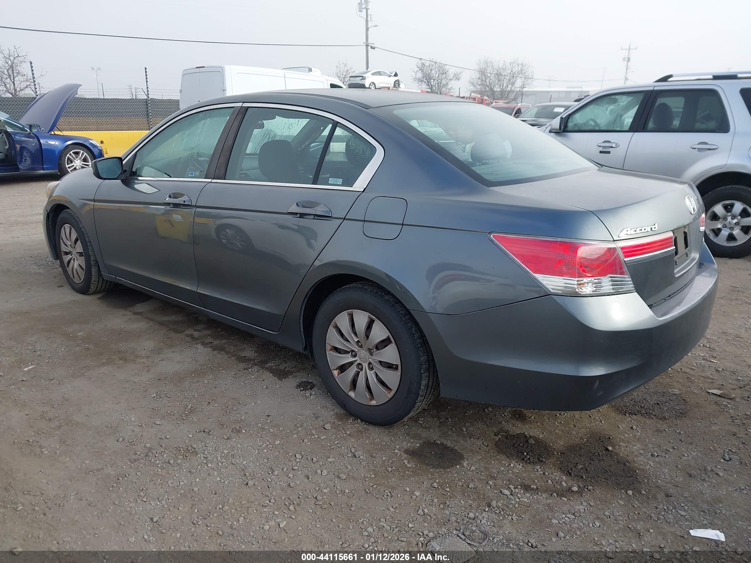 HONDA ACCORD image 3