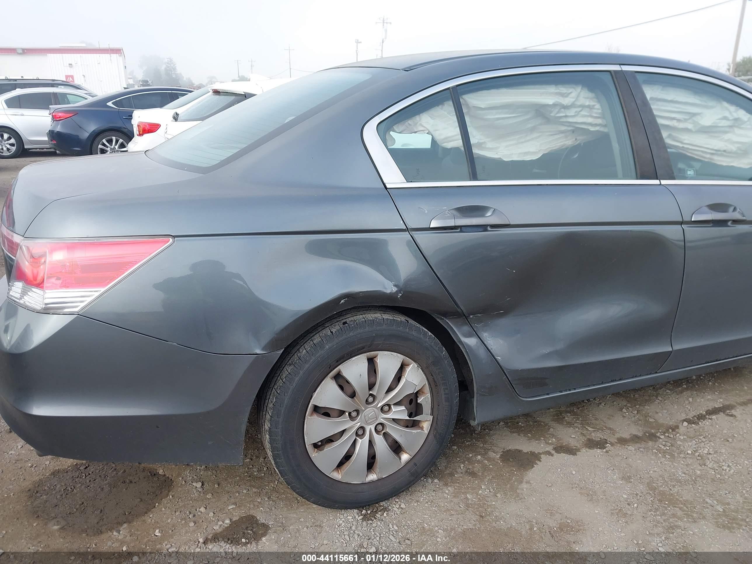 HONDA ACCORD image 6