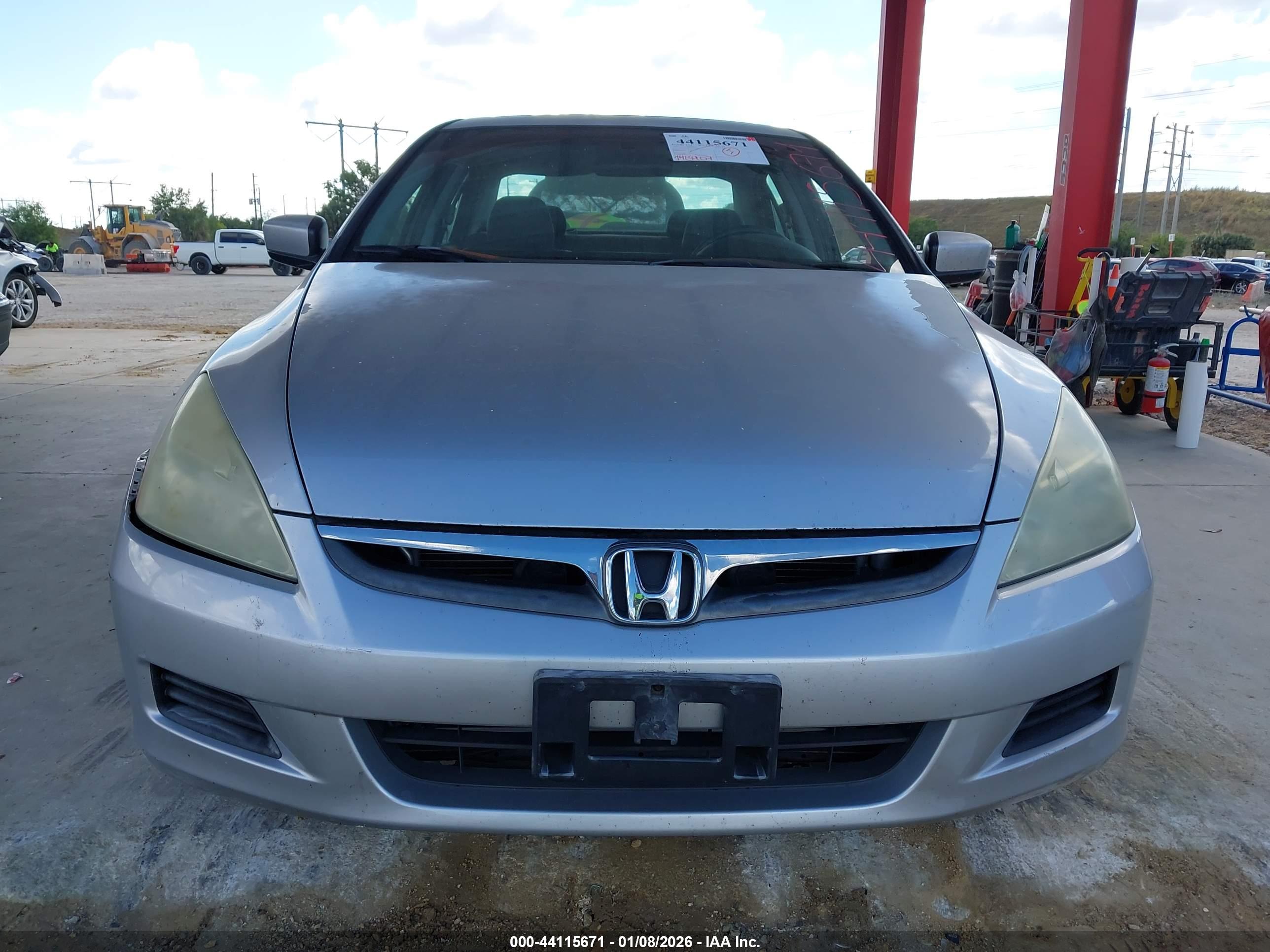 HONDA ACCORD image 6