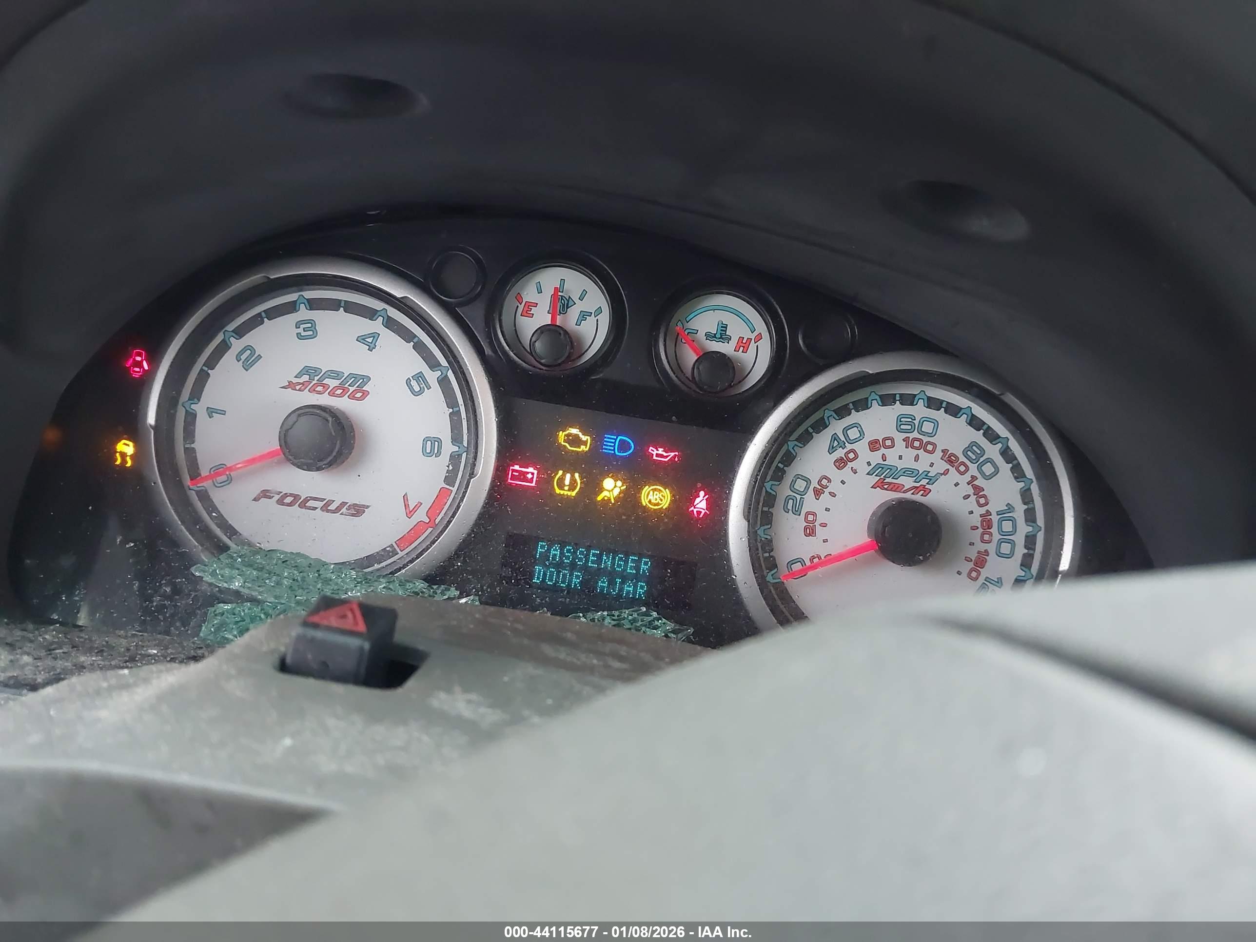 FORD FOCUS image 7