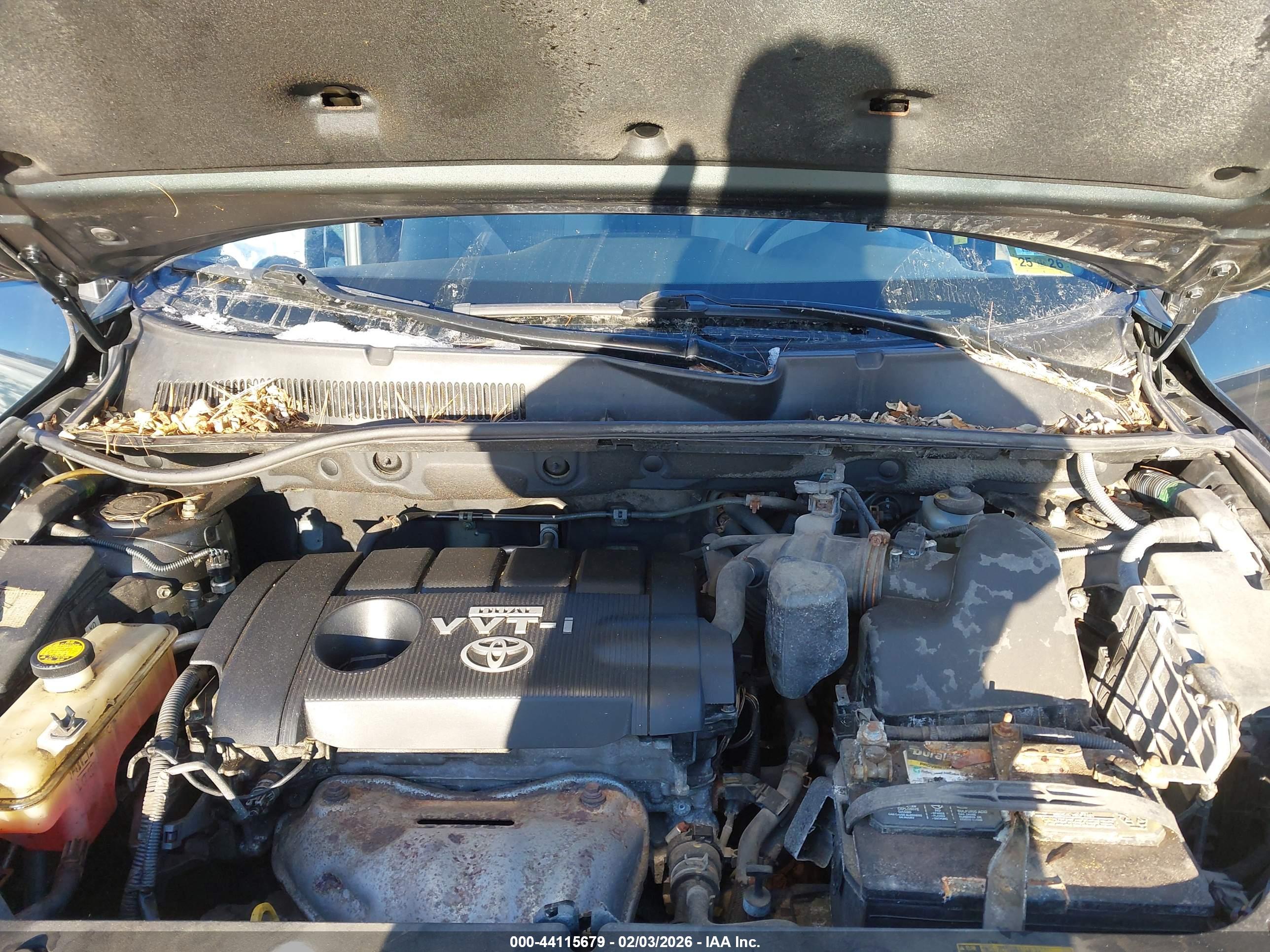 TOYOTA RAV4 image 10