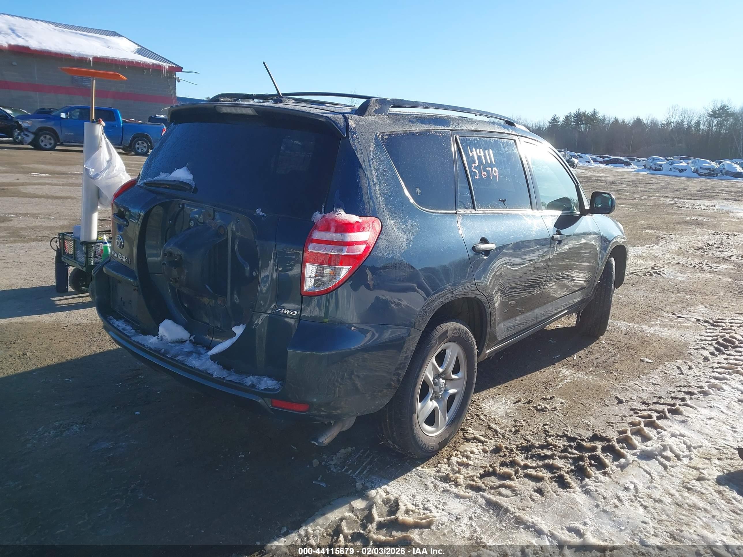 TOYOTA RAV4 image 4