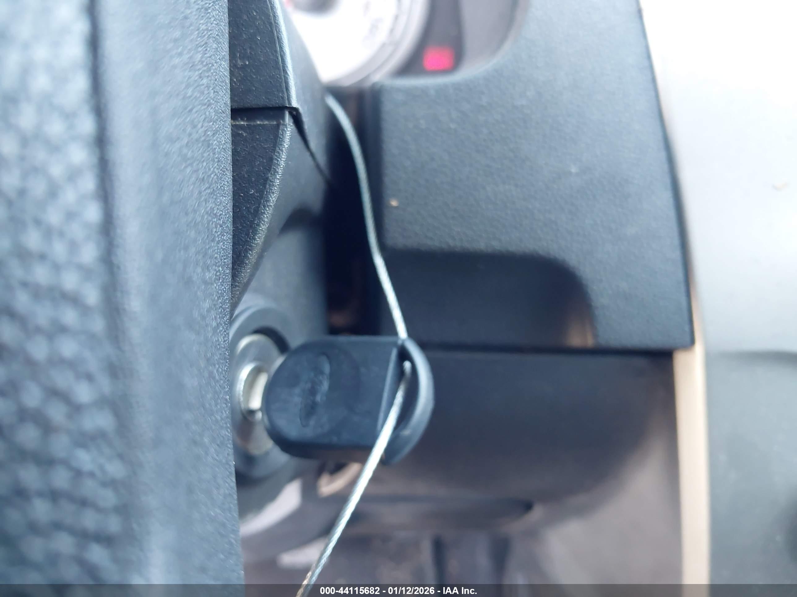 FORD FOCUS image 11