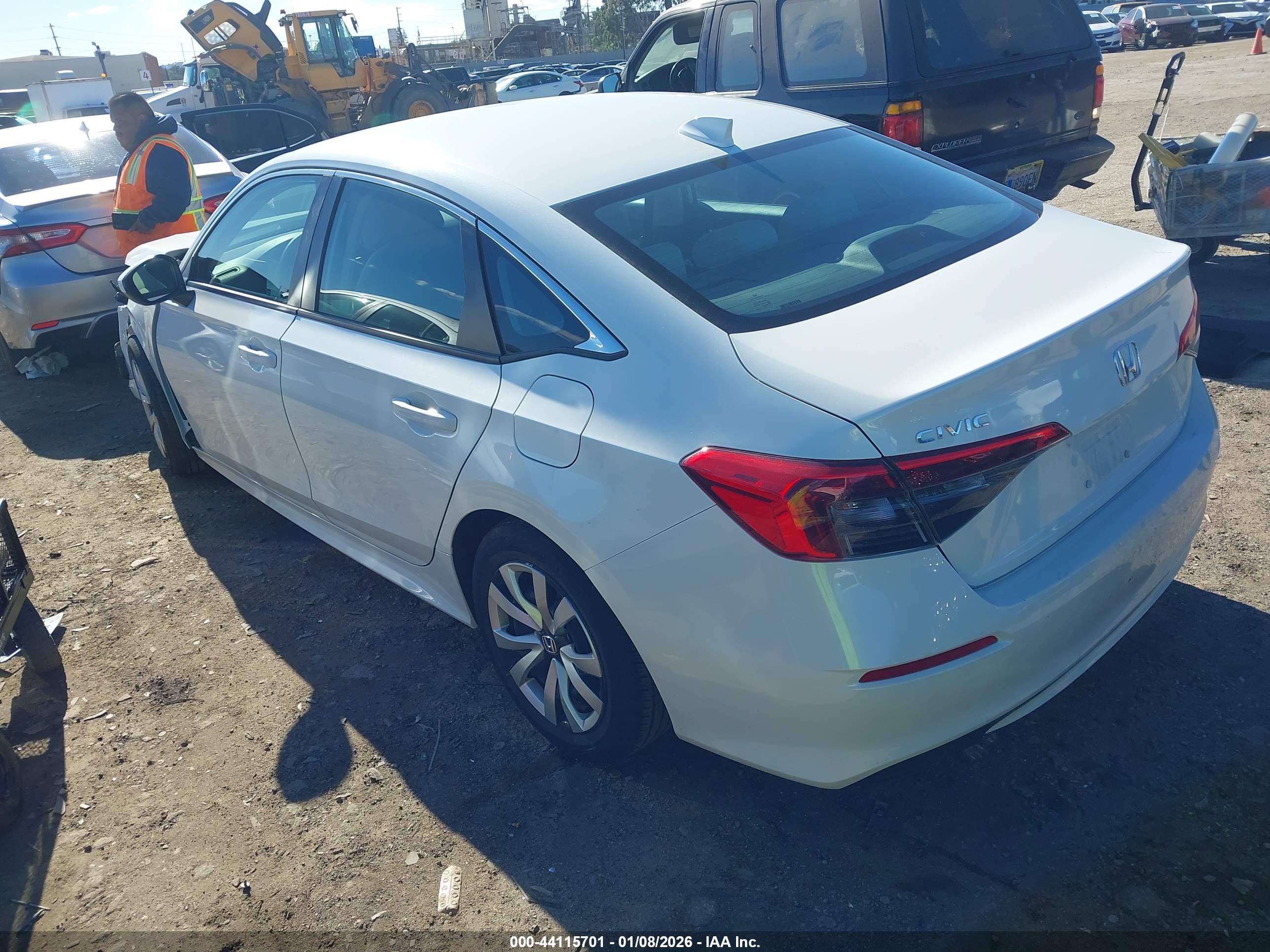 HONDA CIVIC image 3