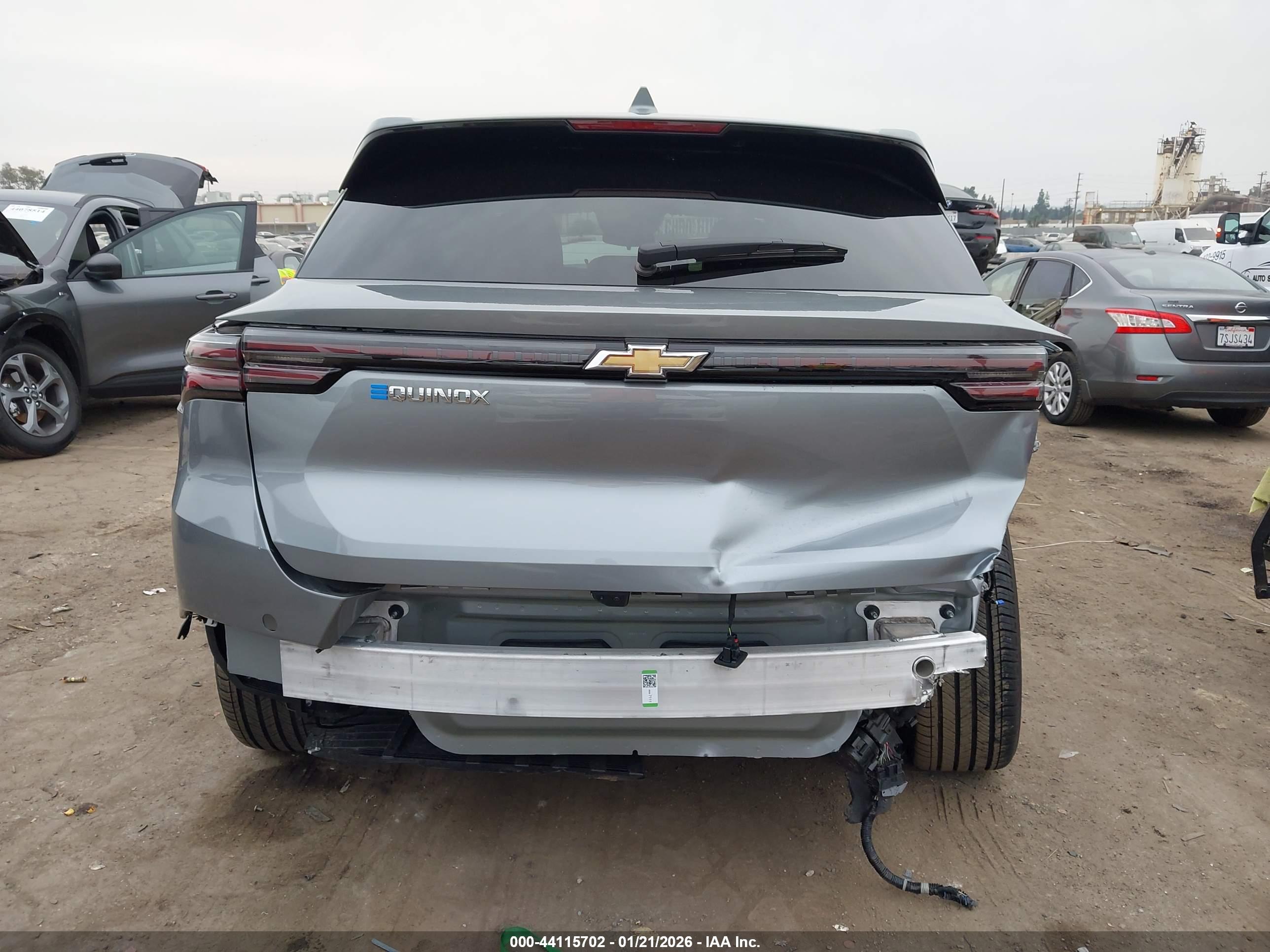 CHEVROLET EQUINOX image 6