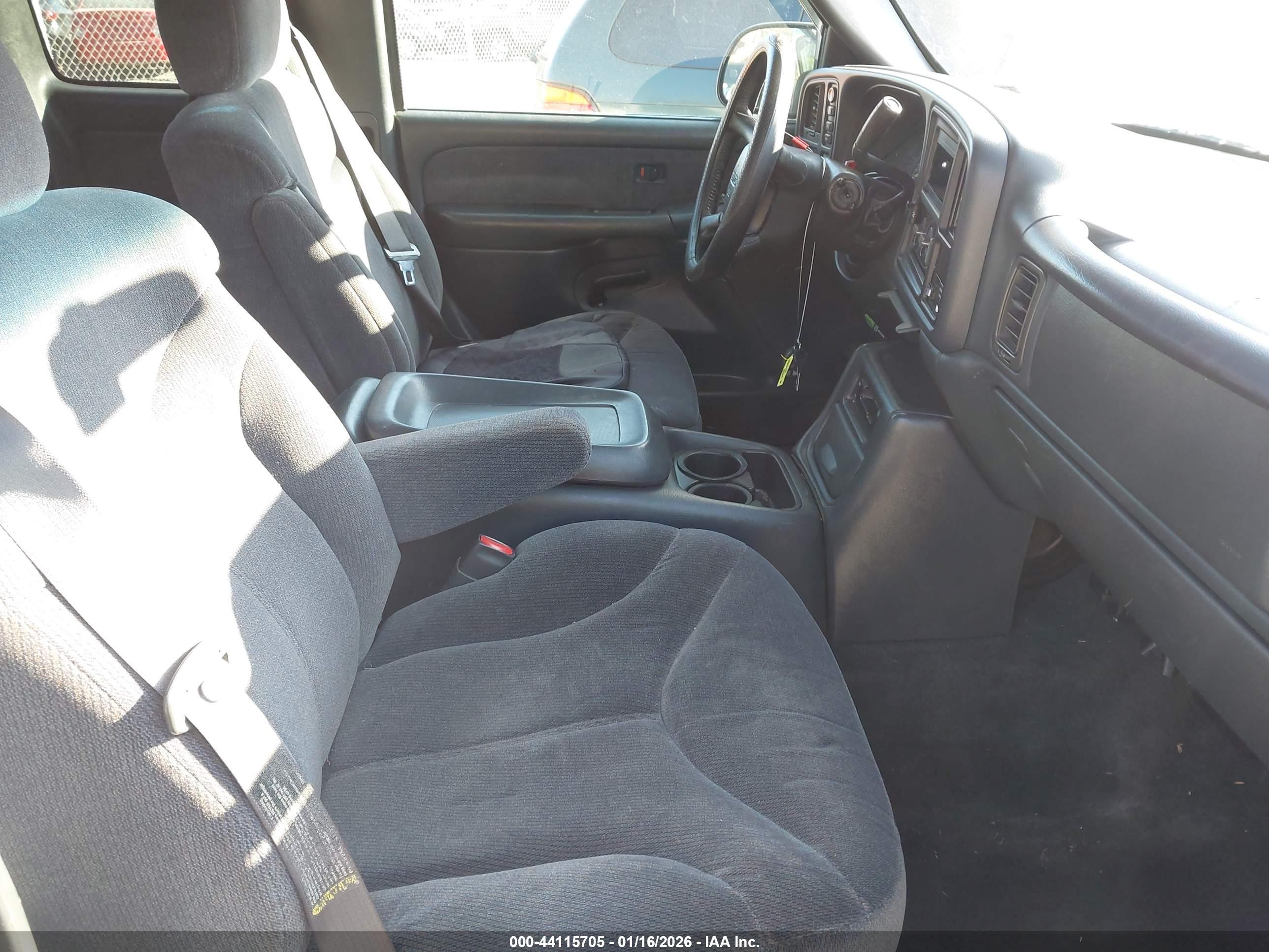 GMC SIERRA image 5
