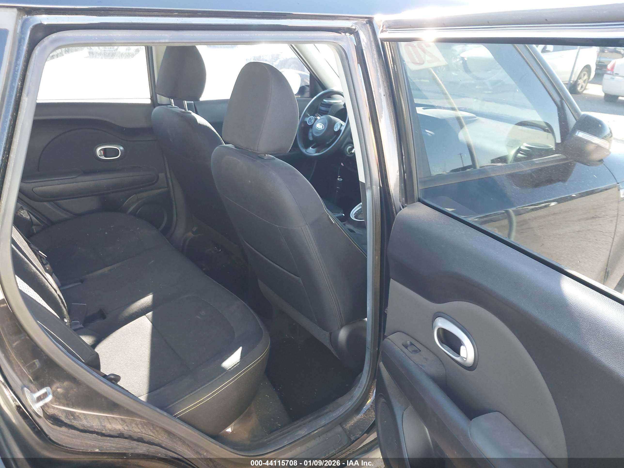 KIA SOUL image 8