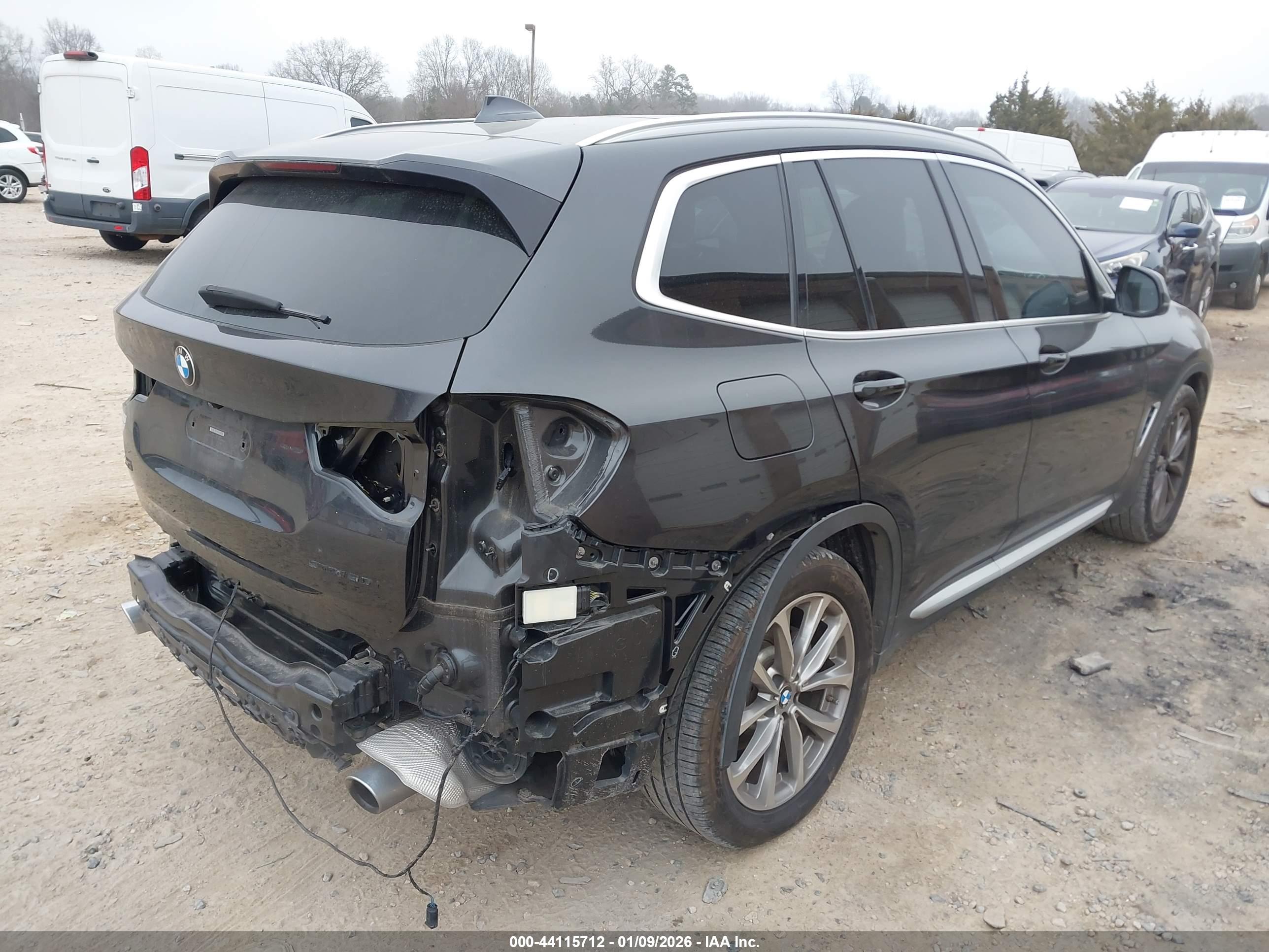 BMW X3 image 4