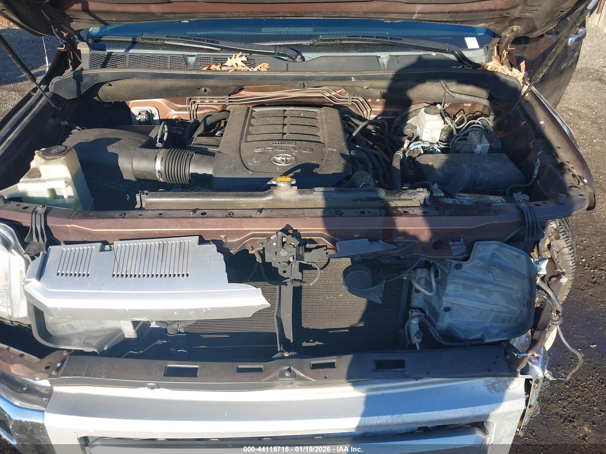 TOYOTA TUNDRA image 10