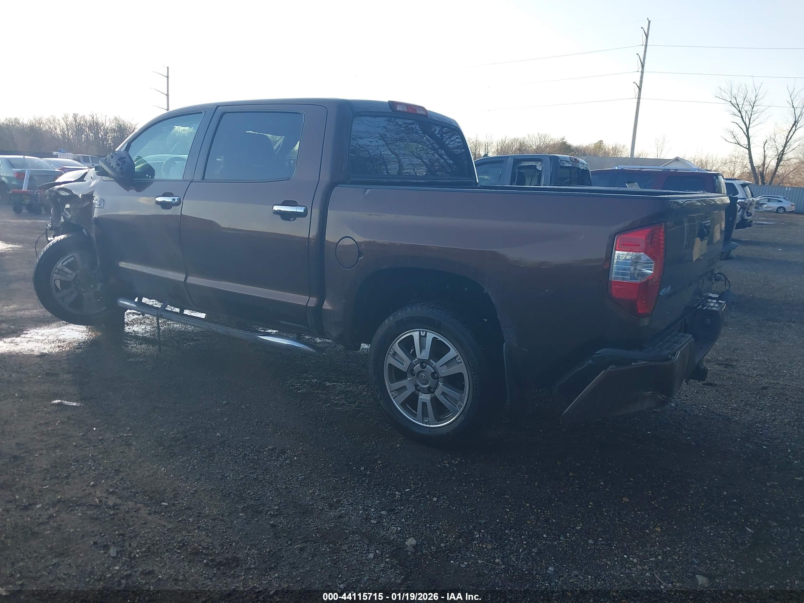 TOYOTA TUNDRA image 3