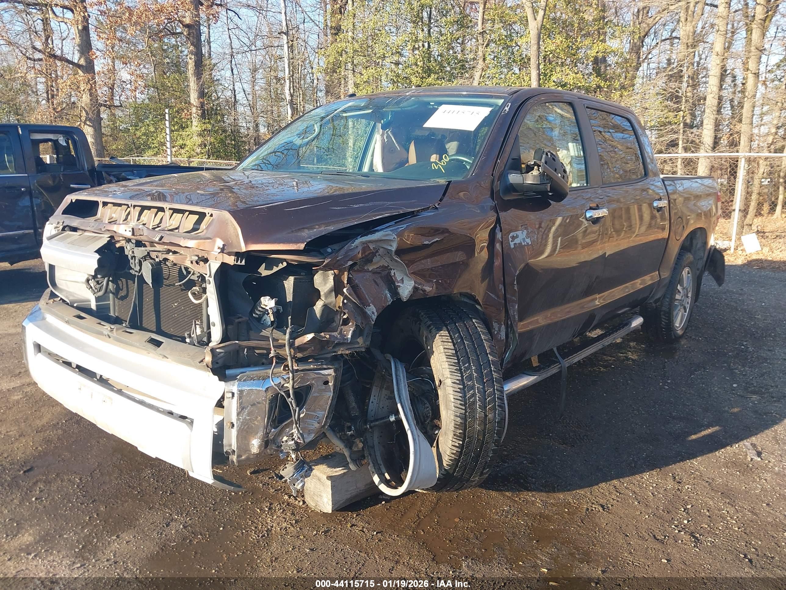 TOYOTA TUNDRA image 6