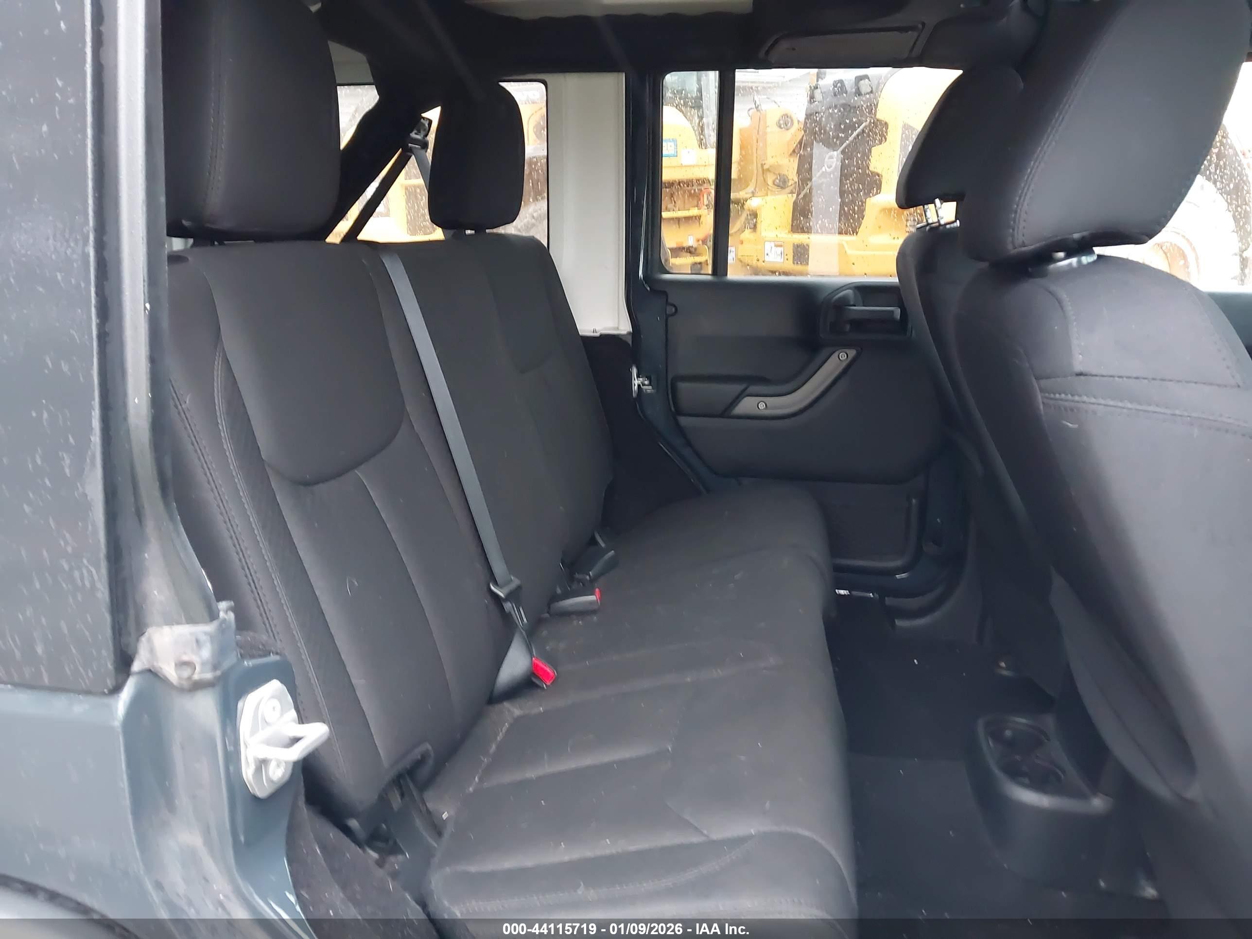 JEEP WRANGLER image 8