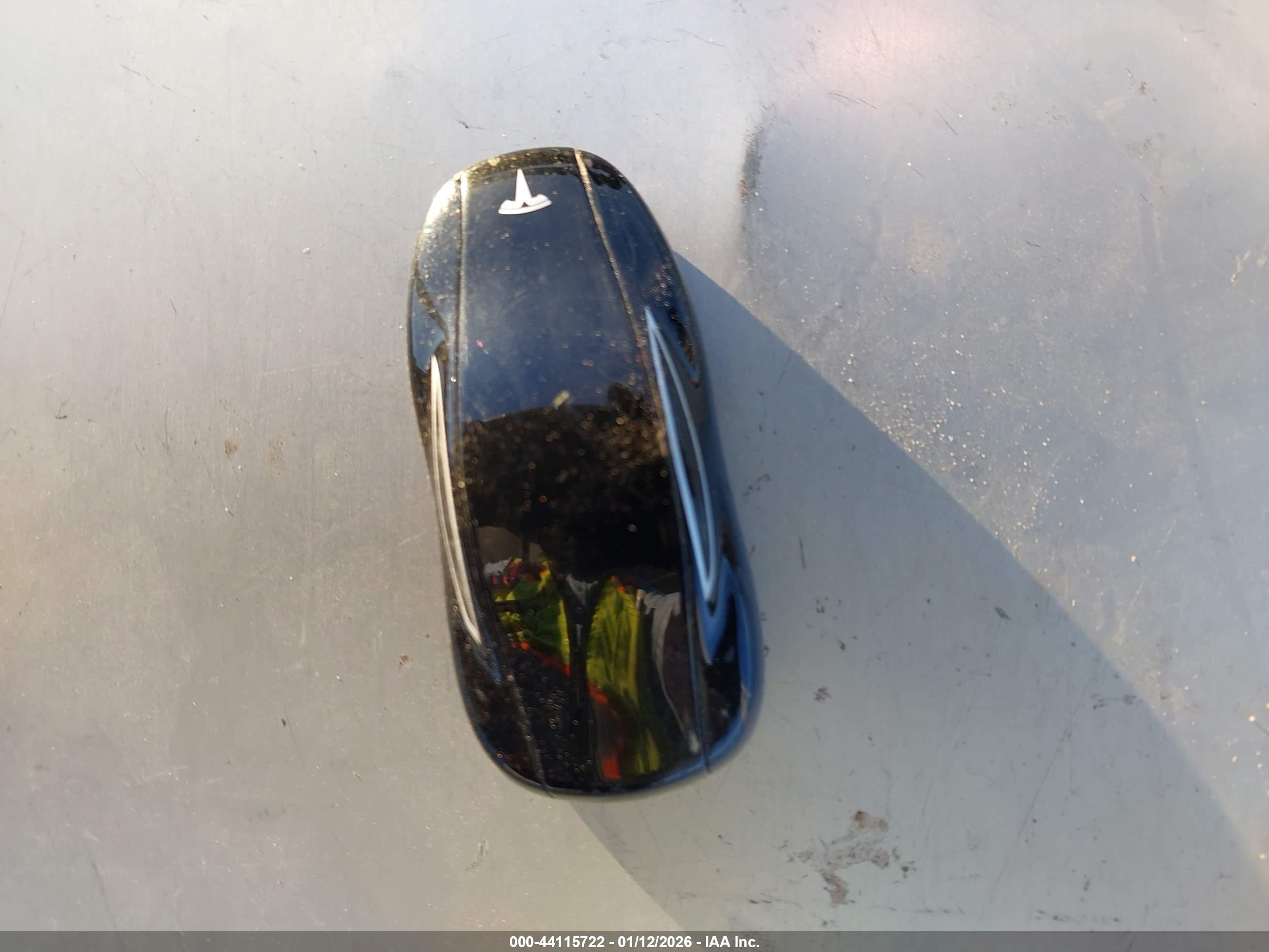 TESLA MODEL image 11