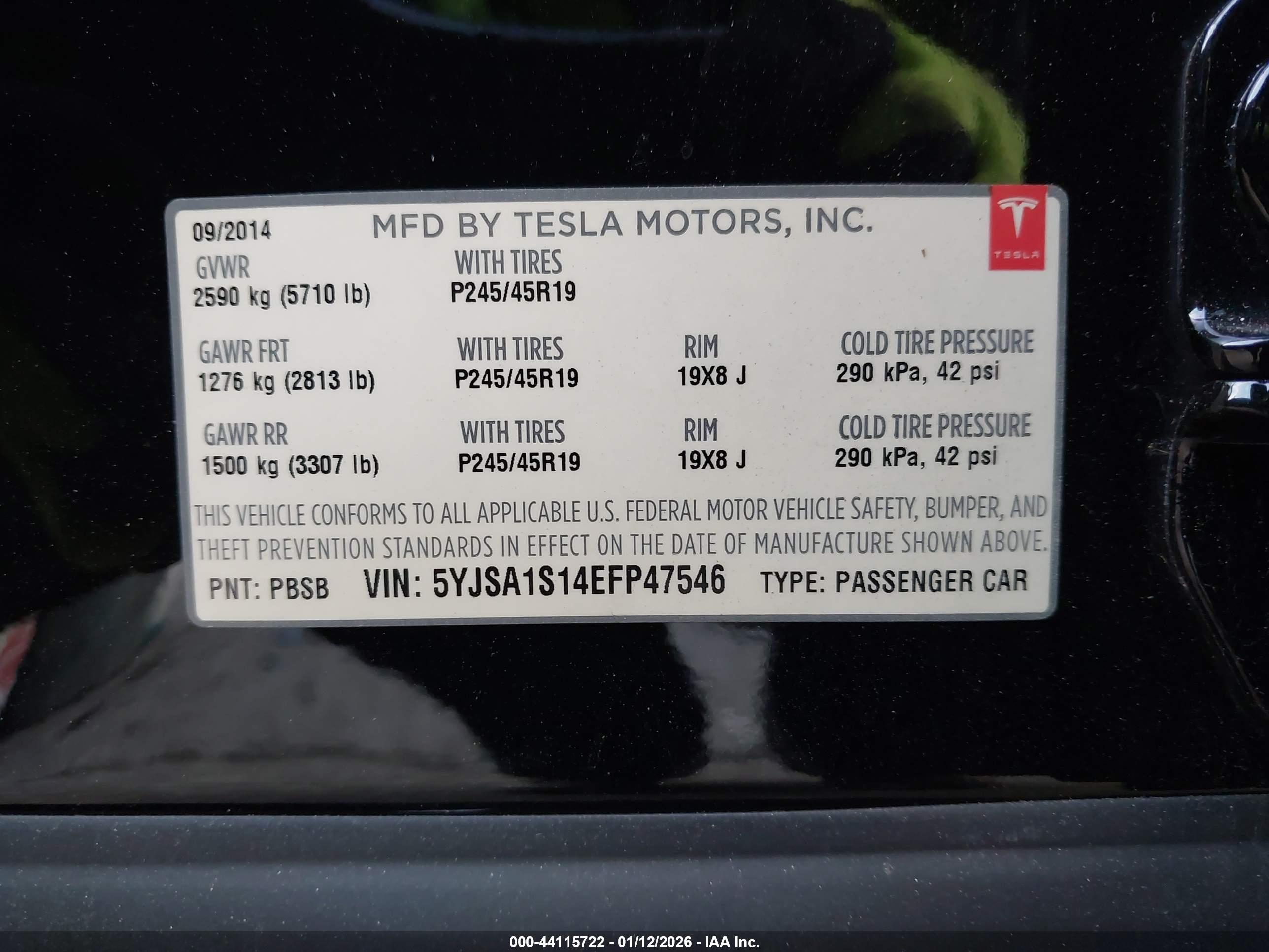 TESLA MODEL image 9
