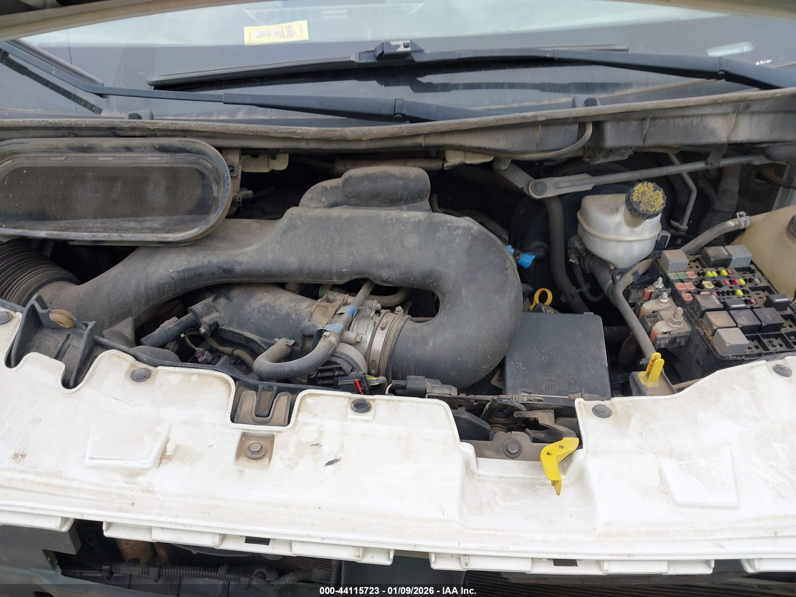 FORD TRANSIT image 10