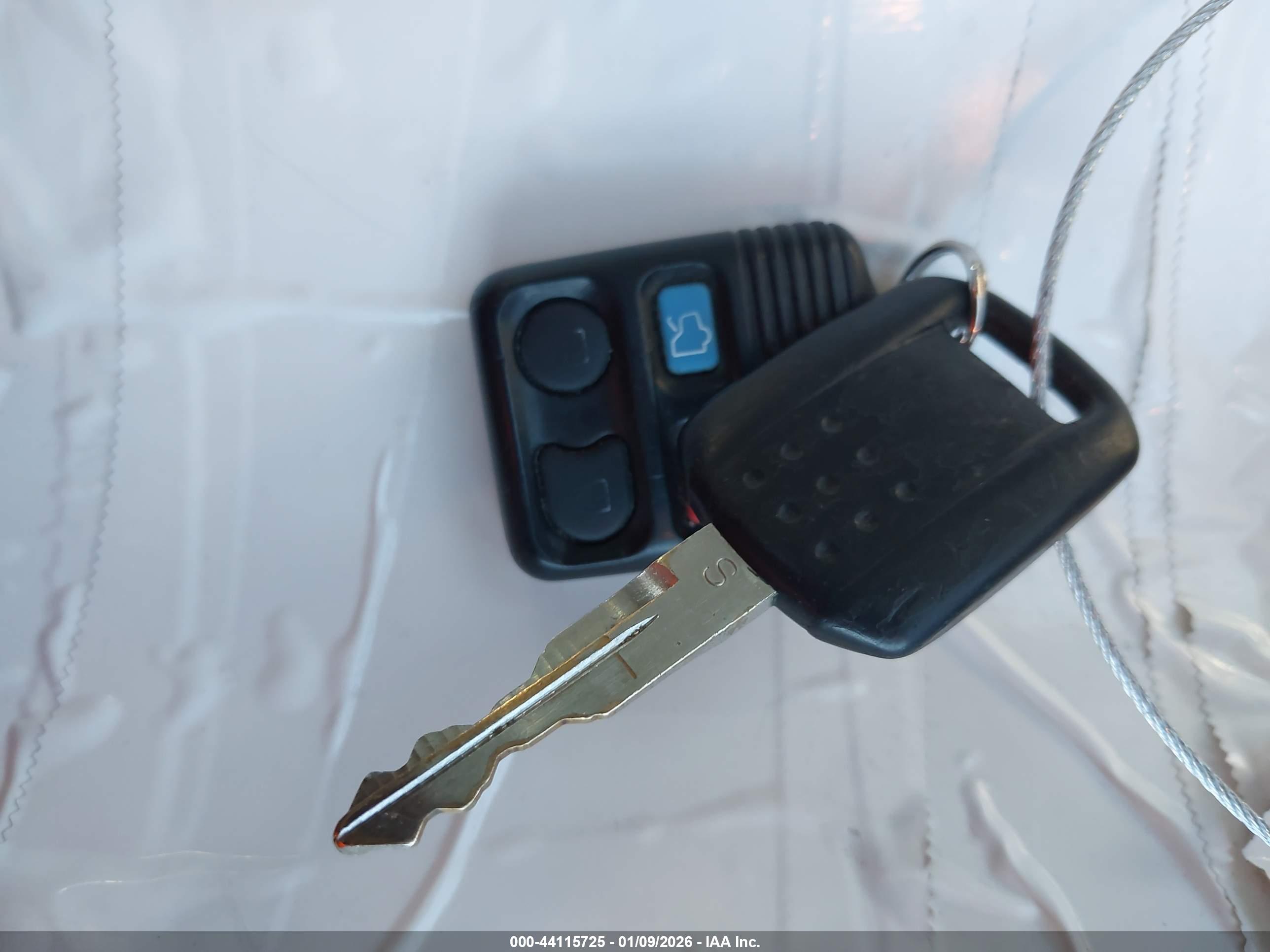MERCURY MOUNTAINEER image 11