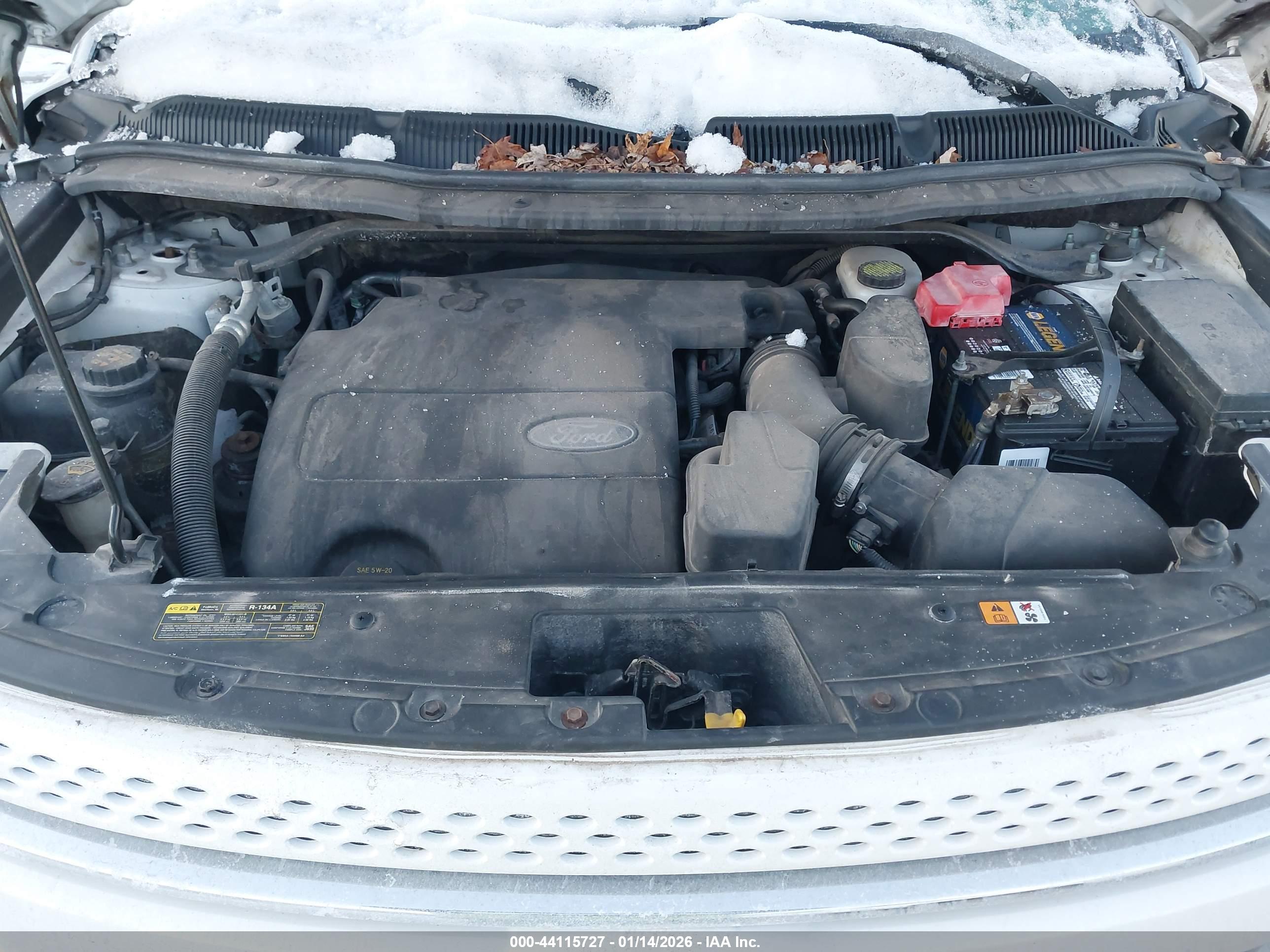 FORD EXPLORER image 10