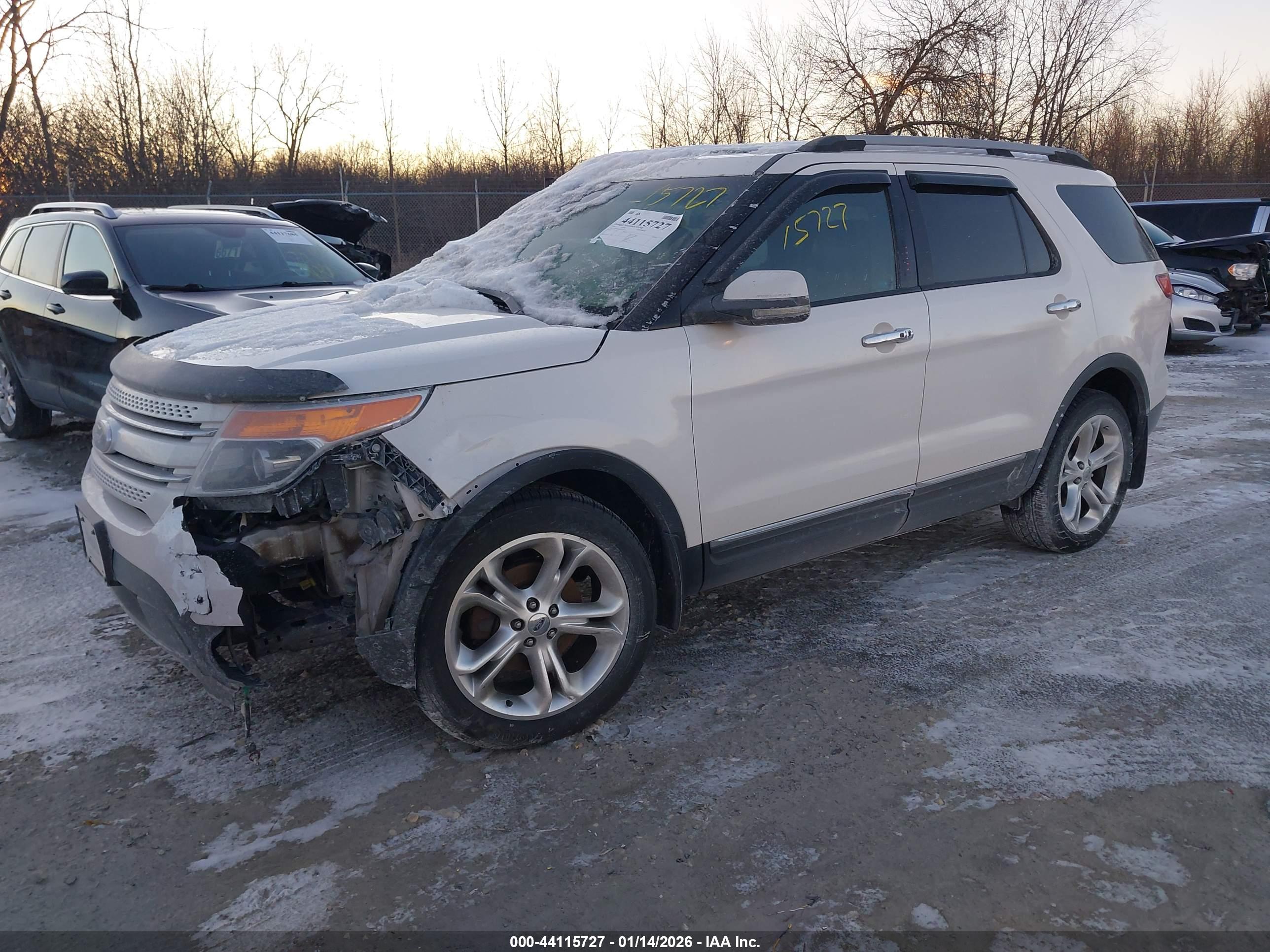 FORD EXPLORER image 2