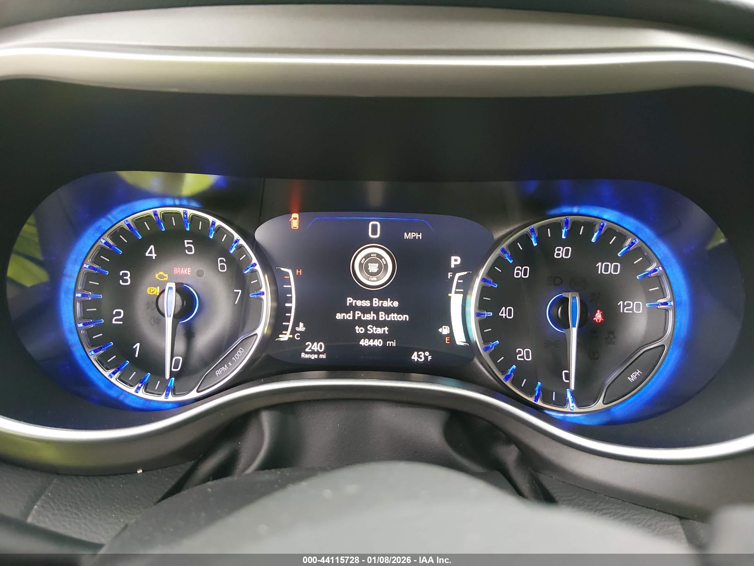 CHRYSLER PACIFICA image 7