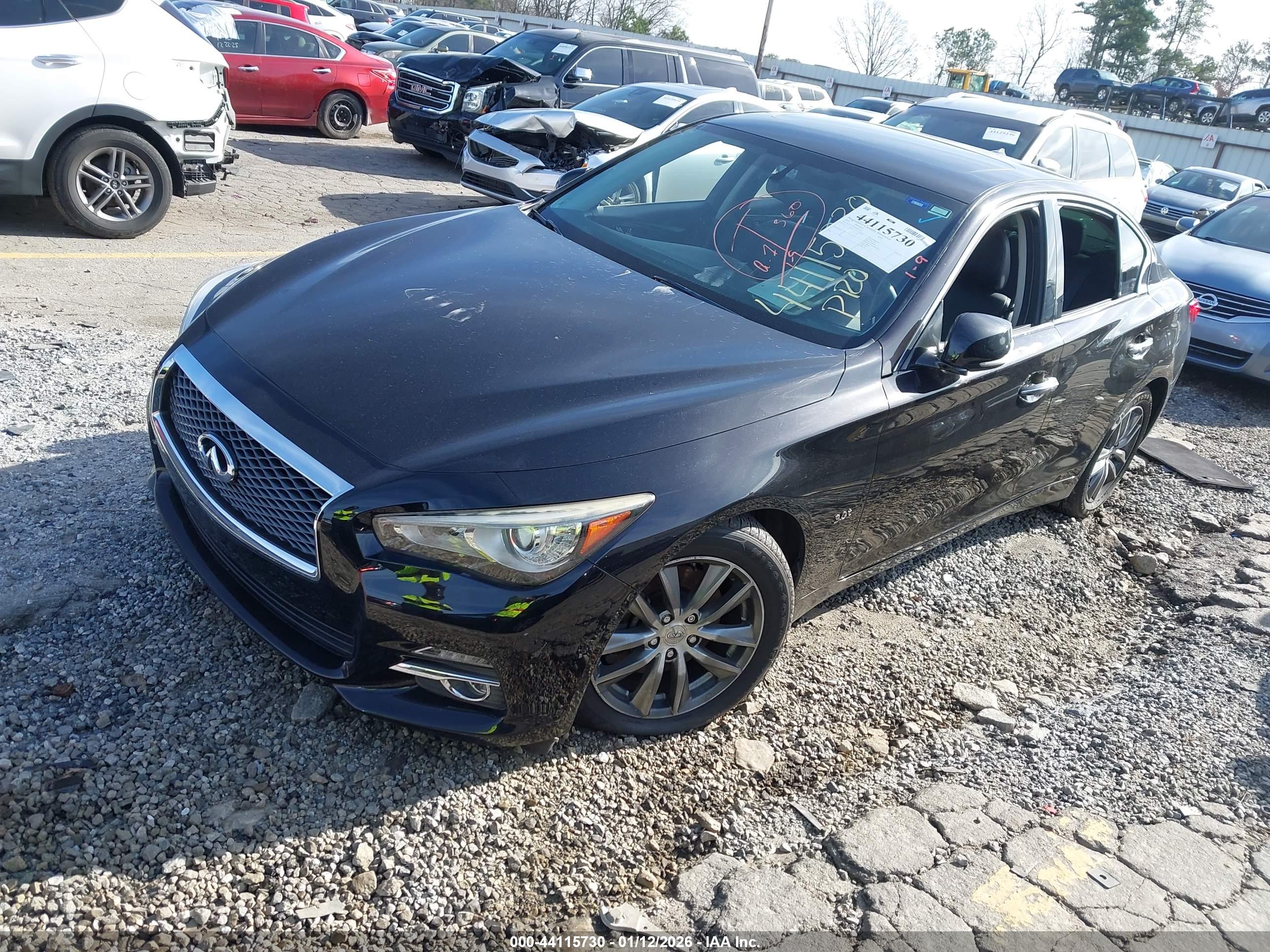 INFINITI Q50 image 2