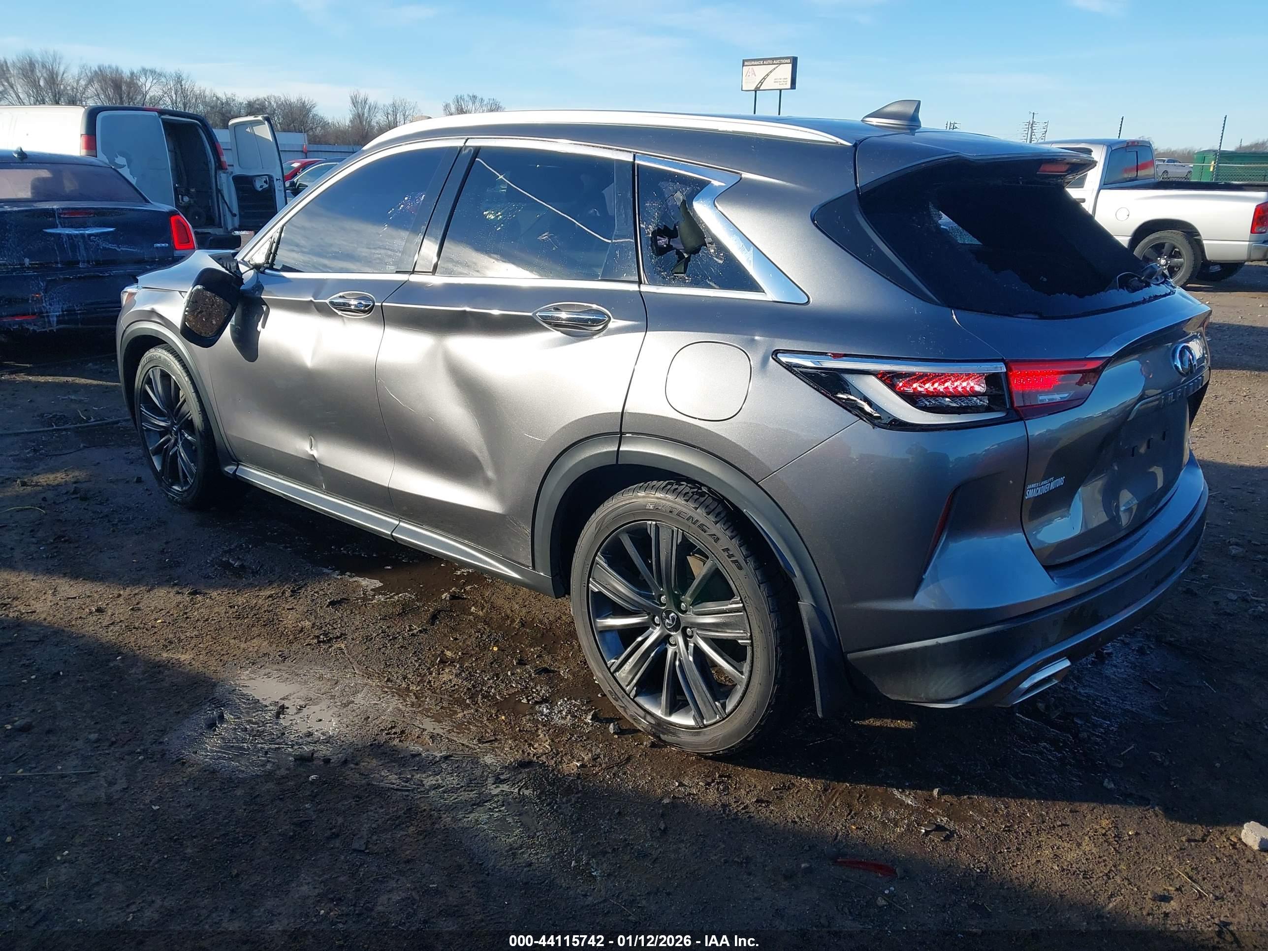 INFINITI QX50 image 3