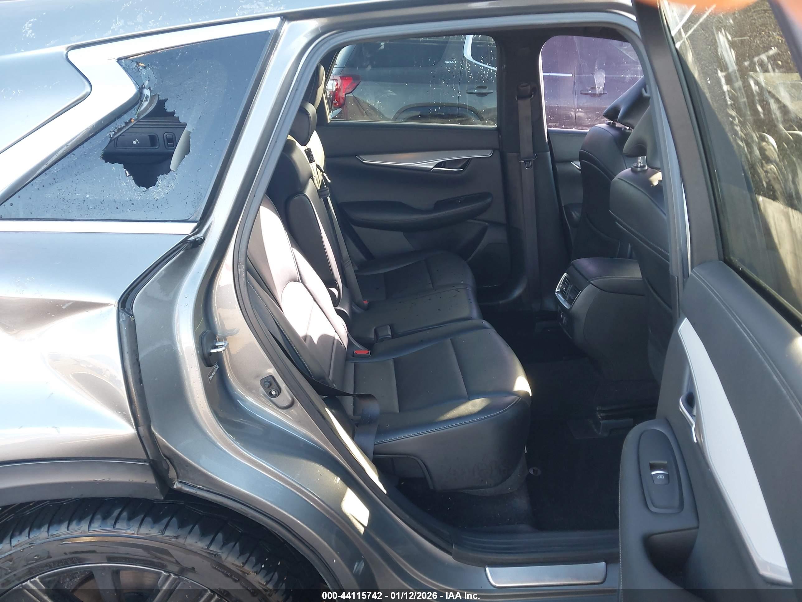 INFINITI QX50 image 8