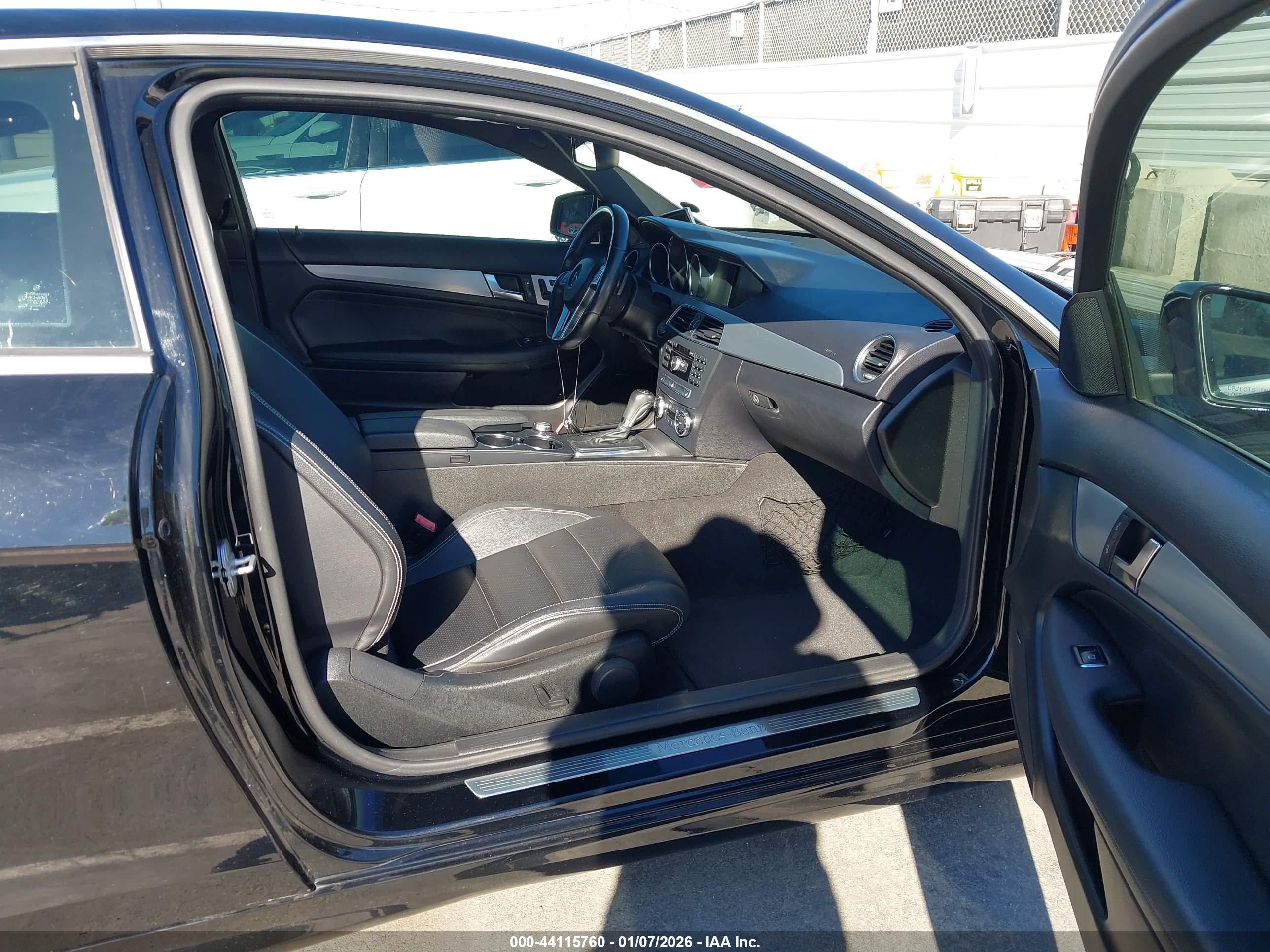 MERCEDES-BENZ C image 5