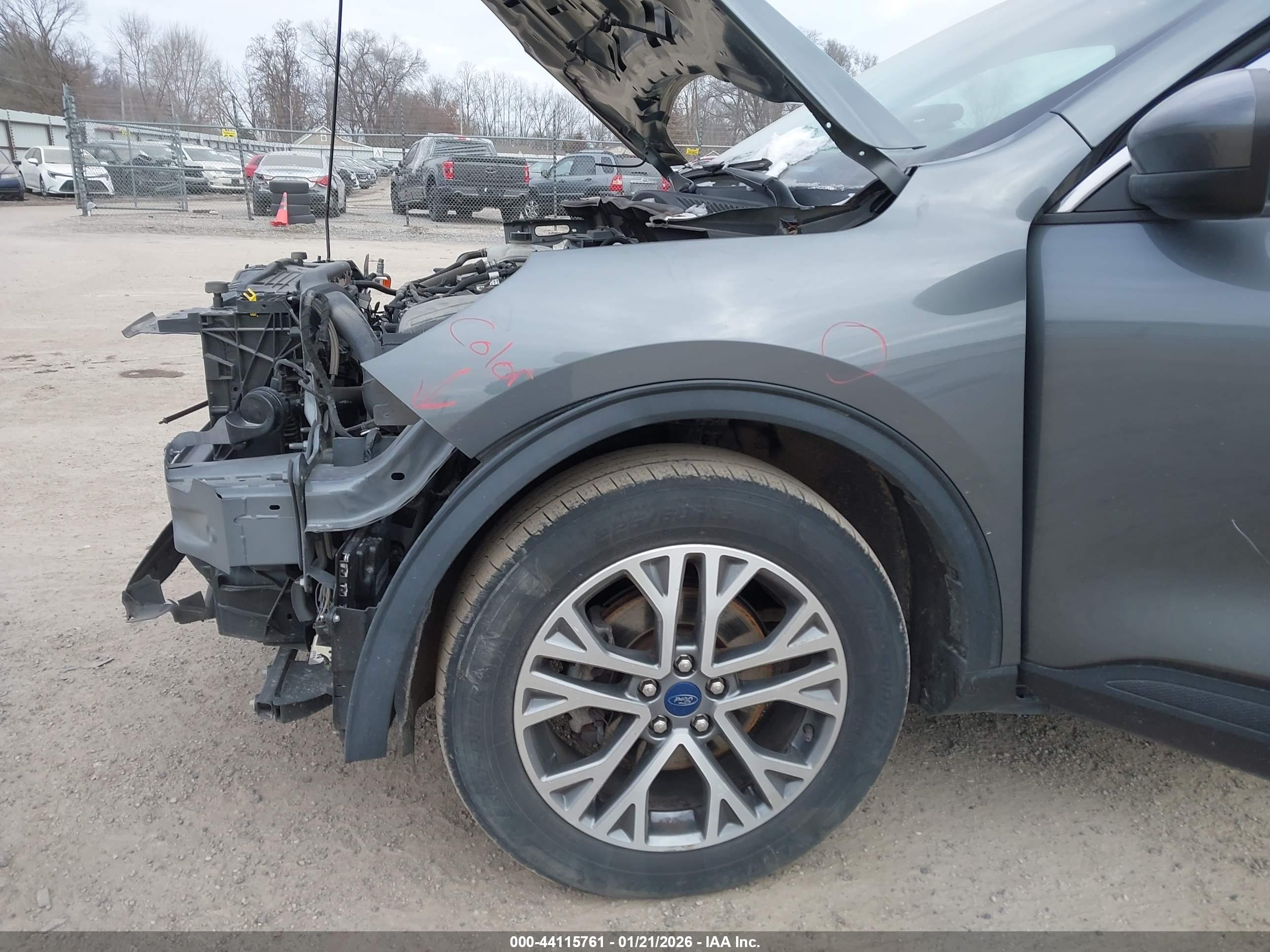 FORD ESCAPE image 6
