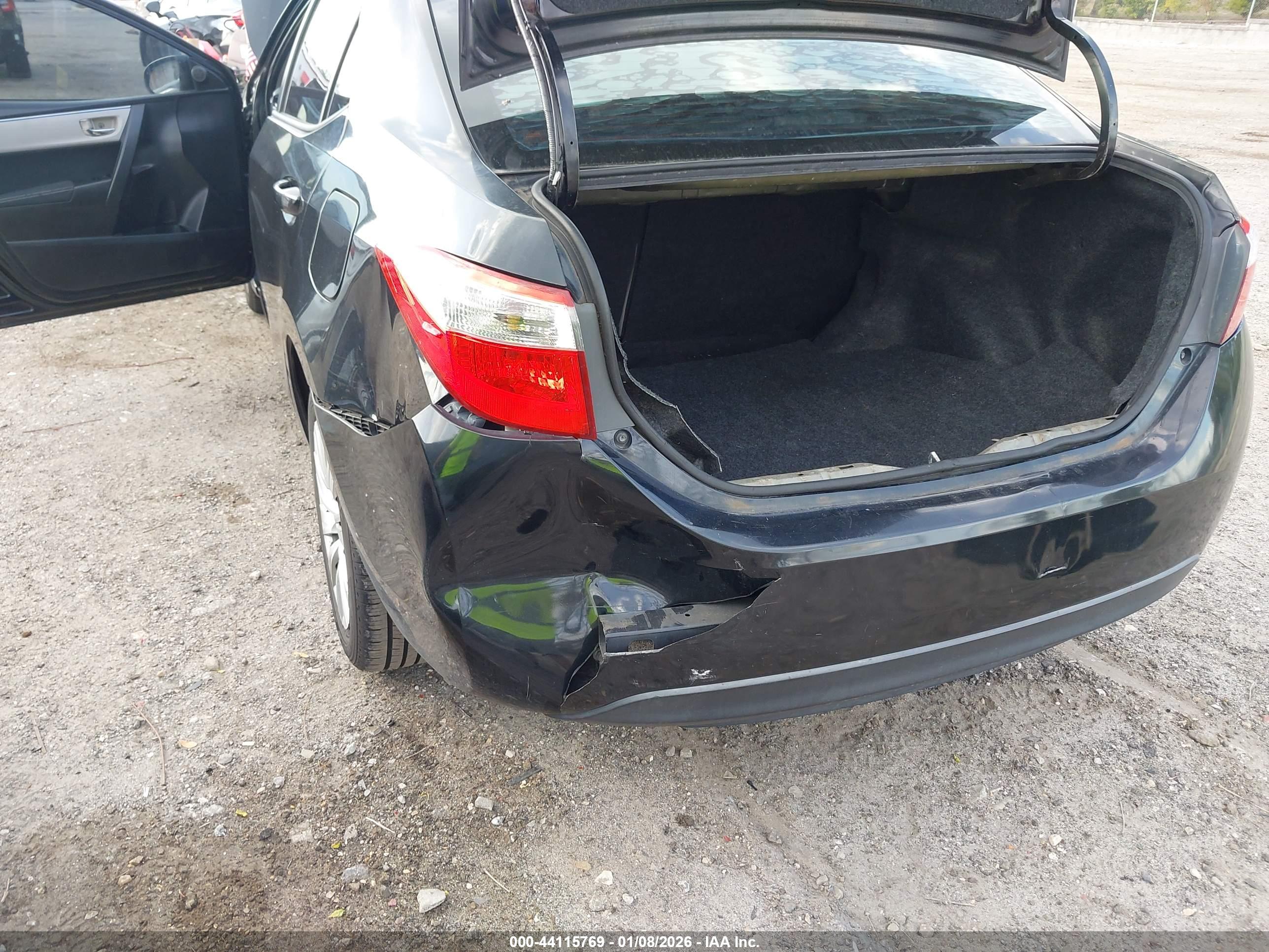 TOYOTA COROLLA image 6
