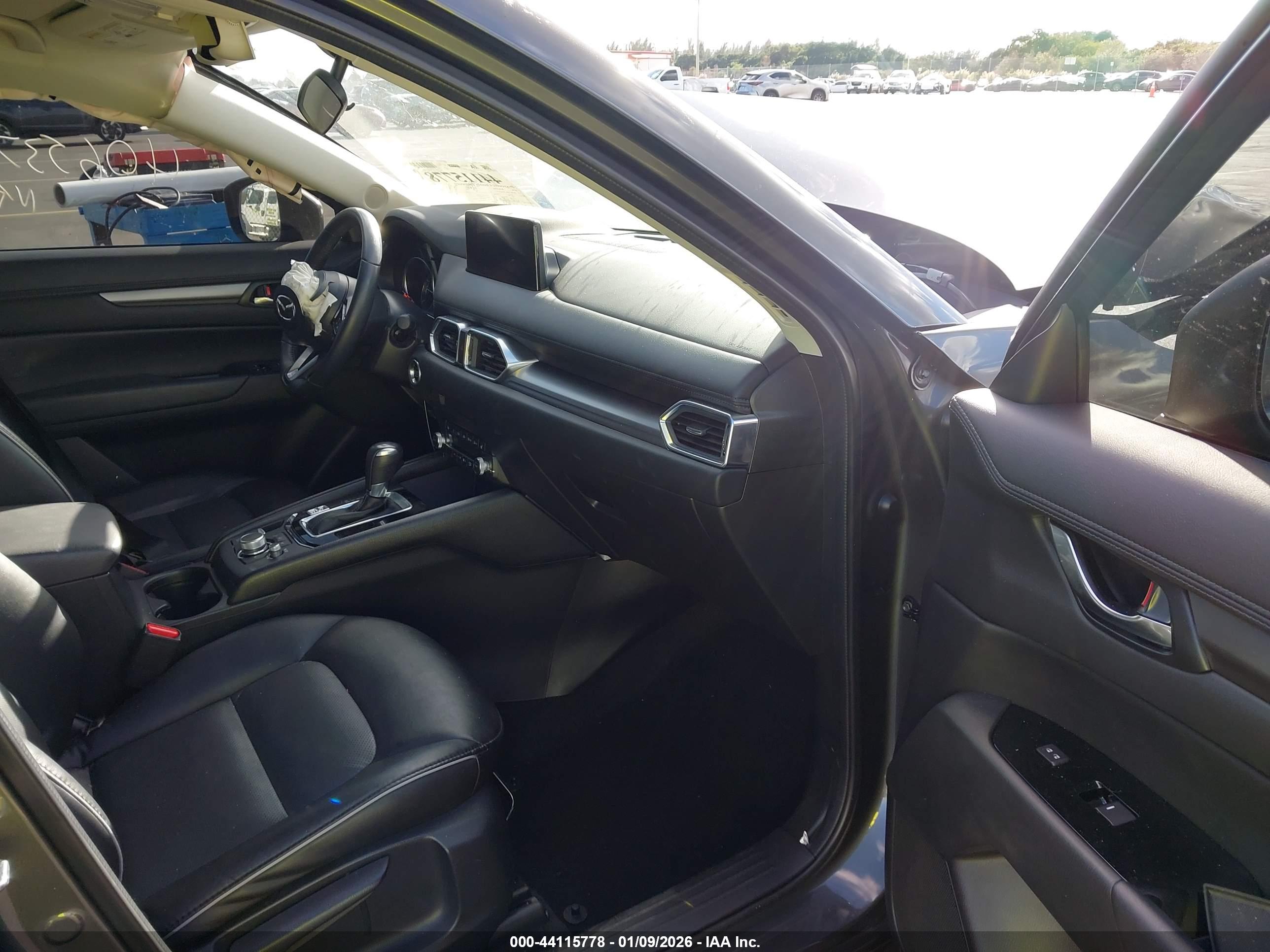 MAZDA CX-5 image 5