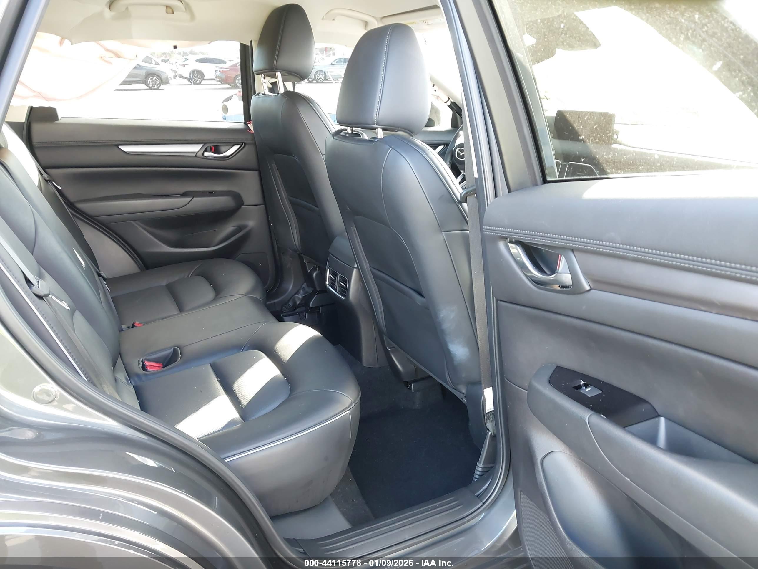 MAZDA CX-5 image 8