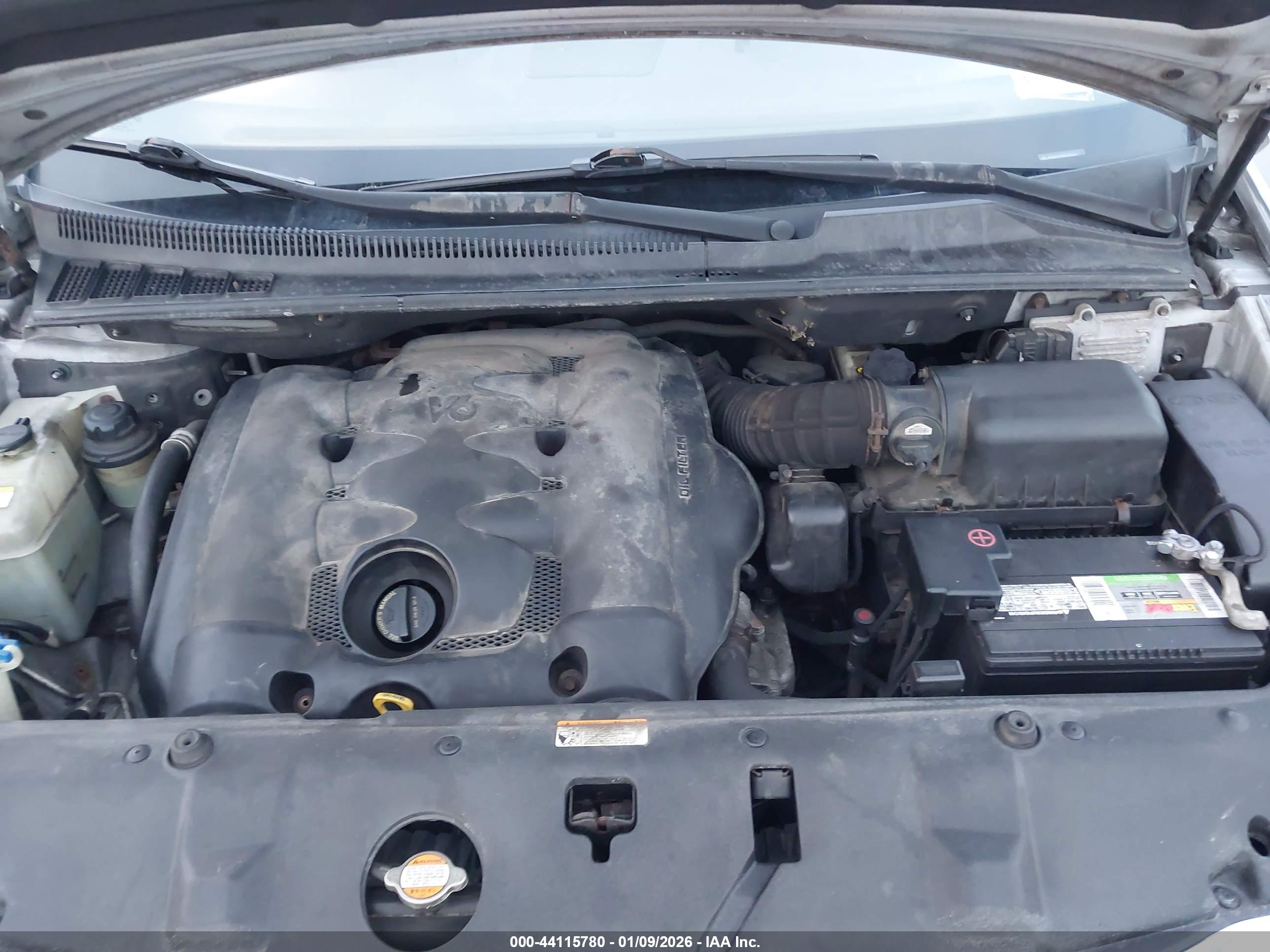 KIA SEDONA image 10