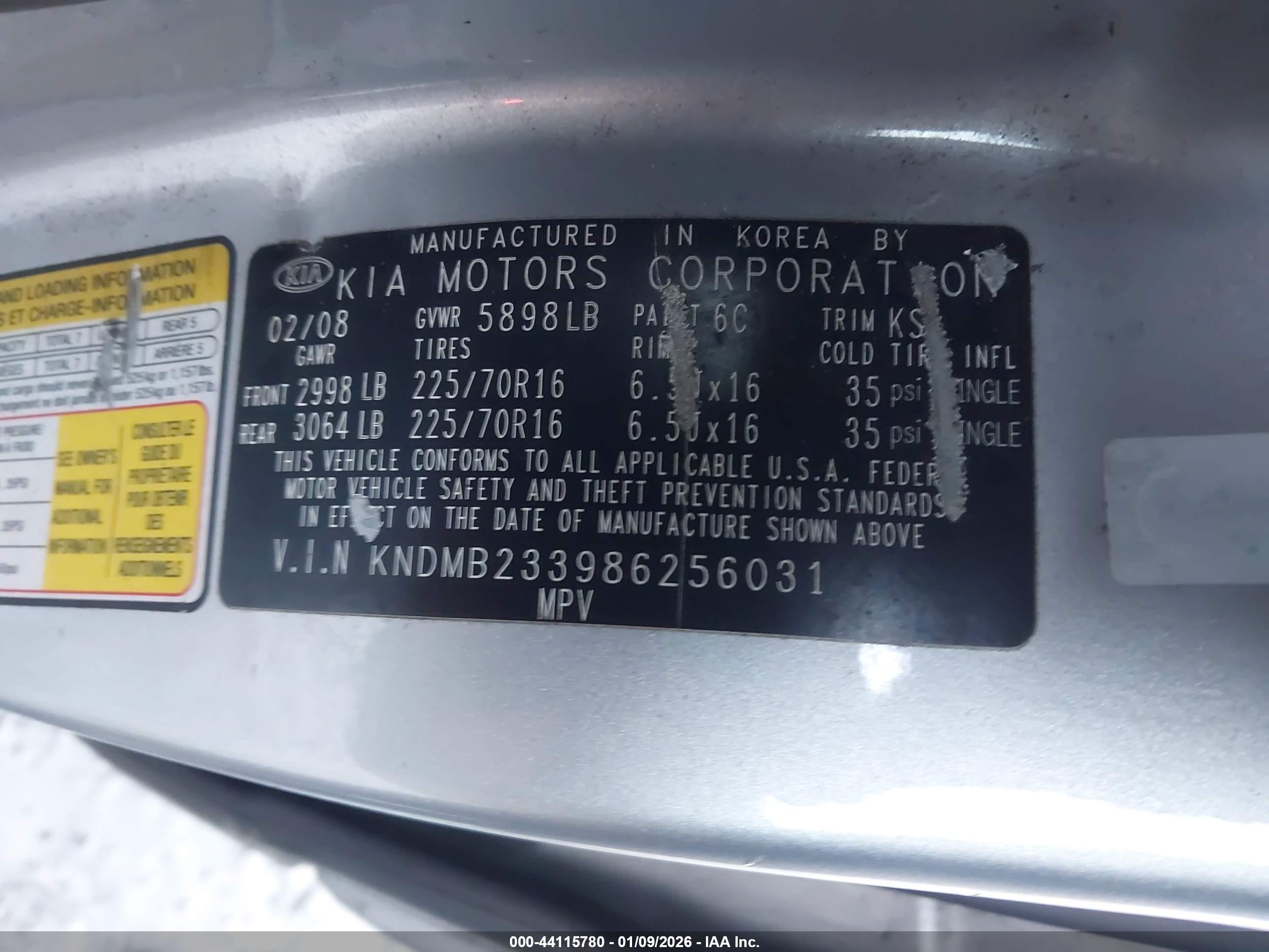 KIA SEDONA image 9