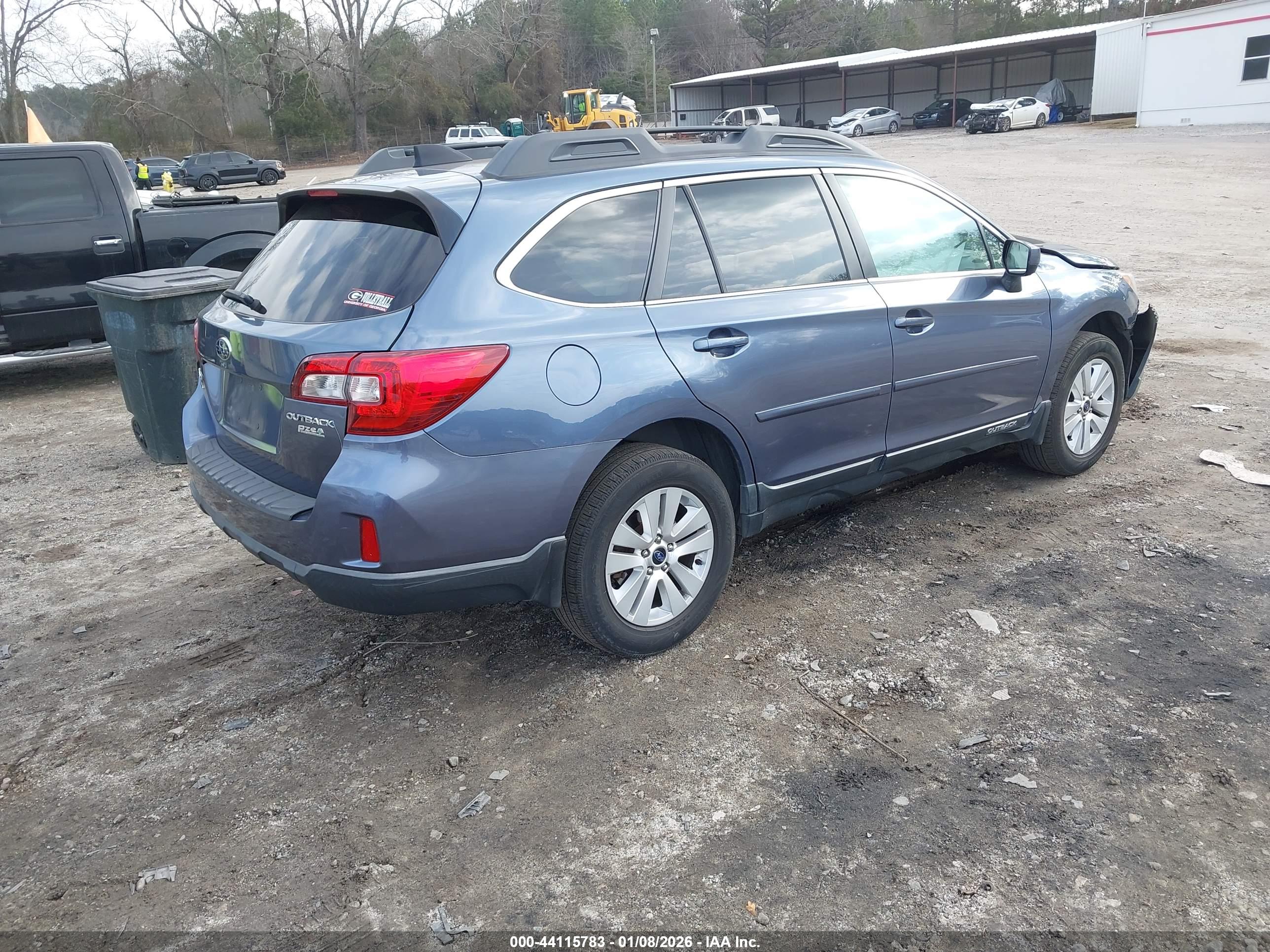 SUBARU OUTBACK image 4