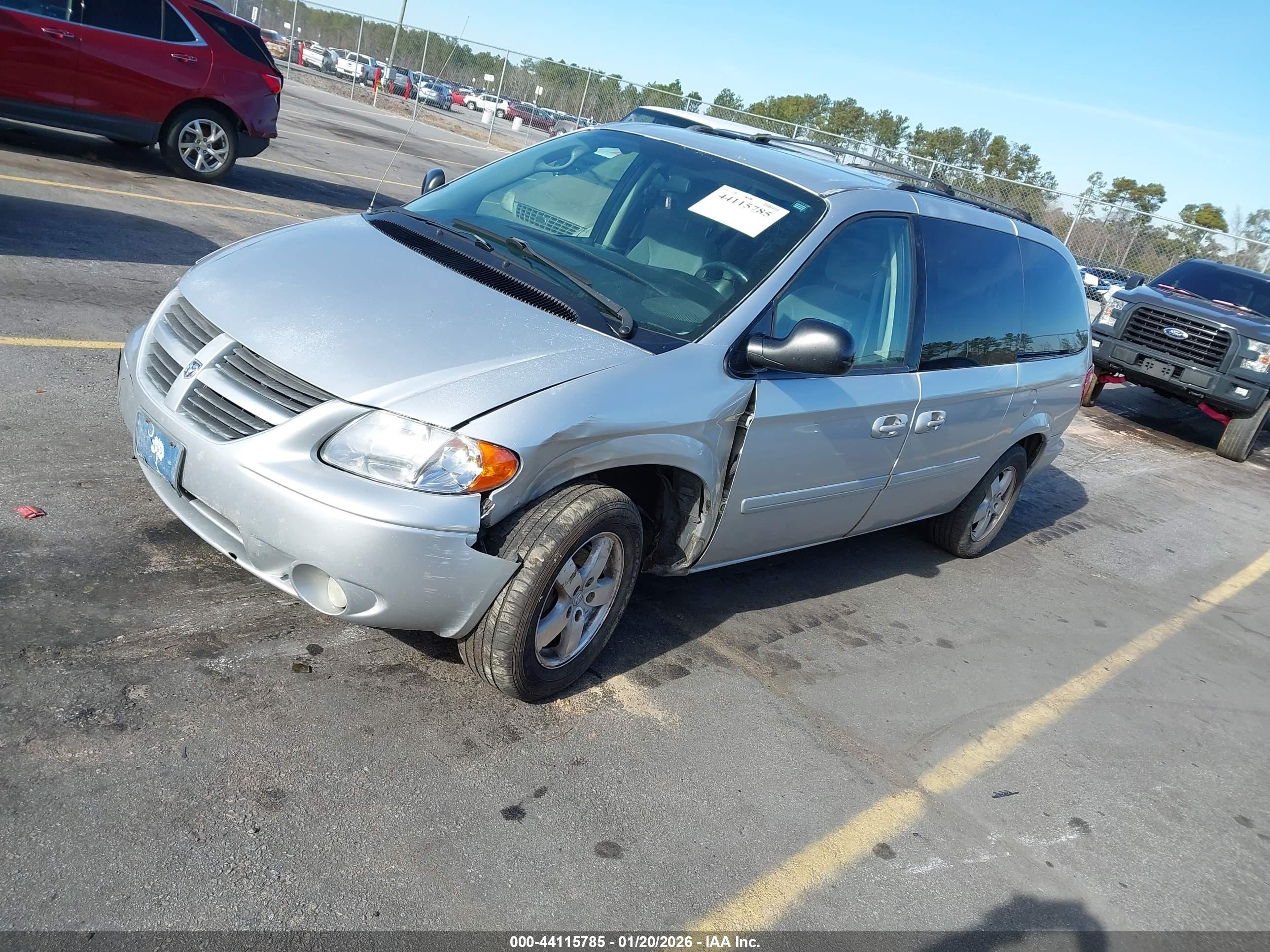 DODGE GRAND image 2