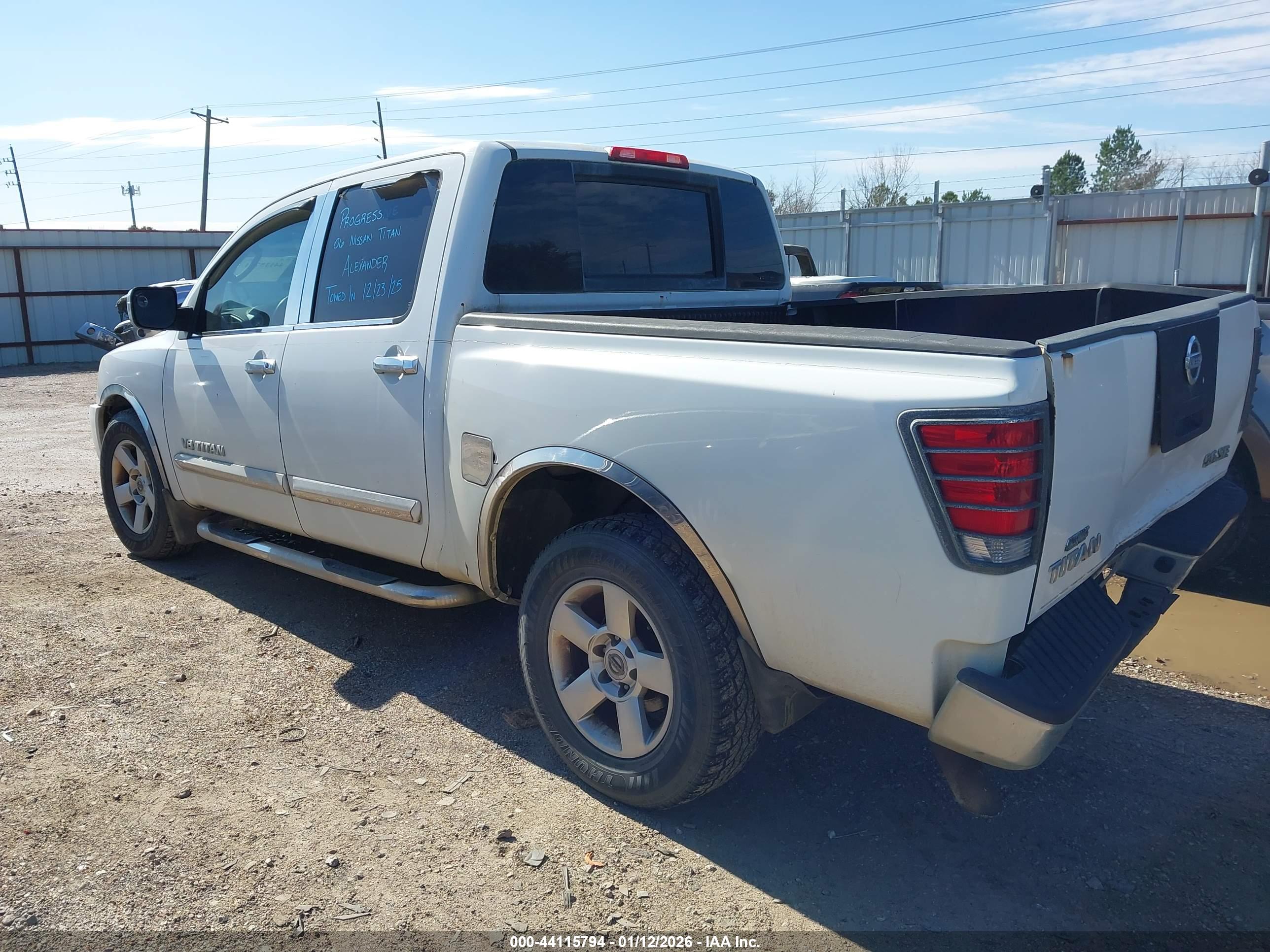 NISSAN TITAN image 3