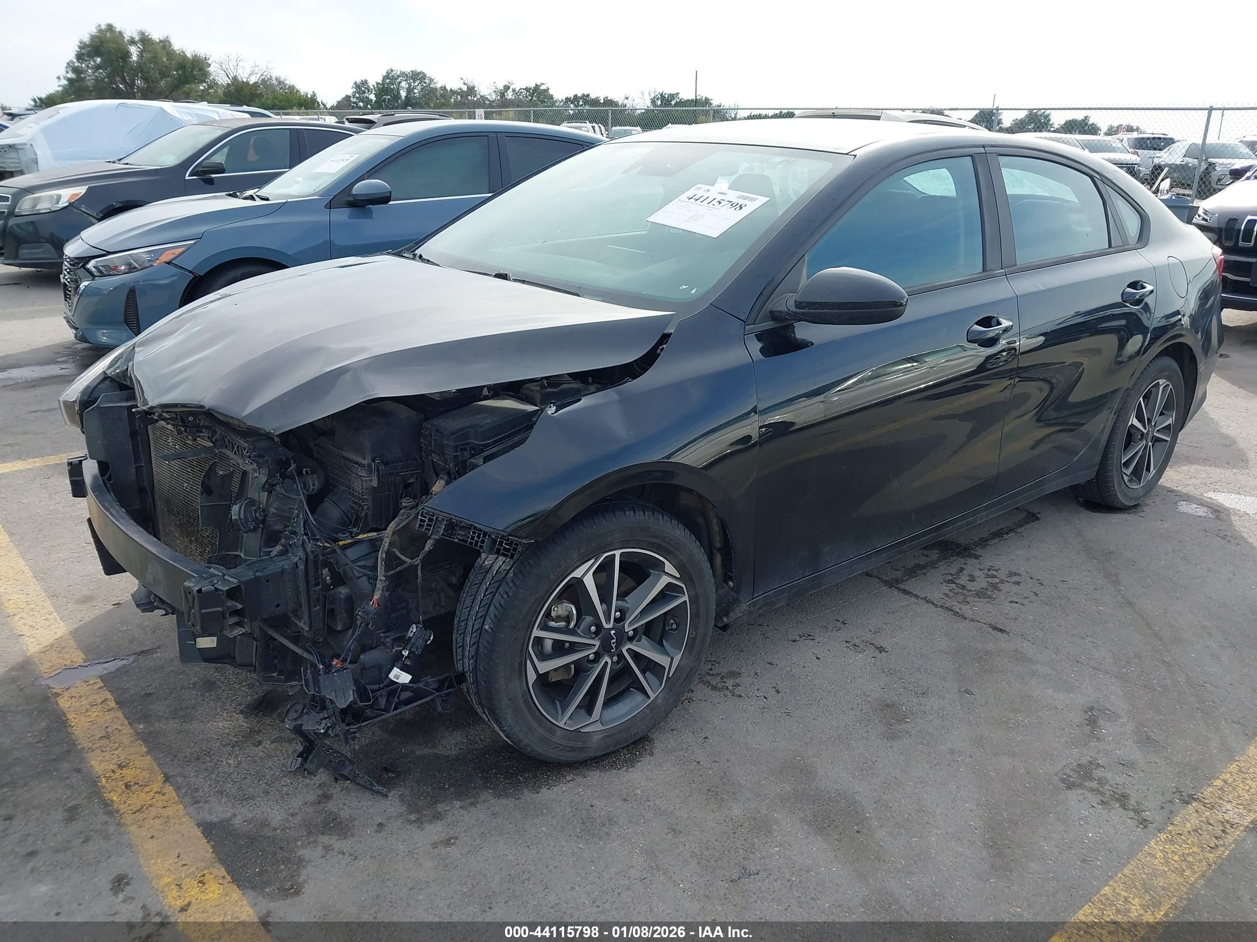 KIA FORTE image 2