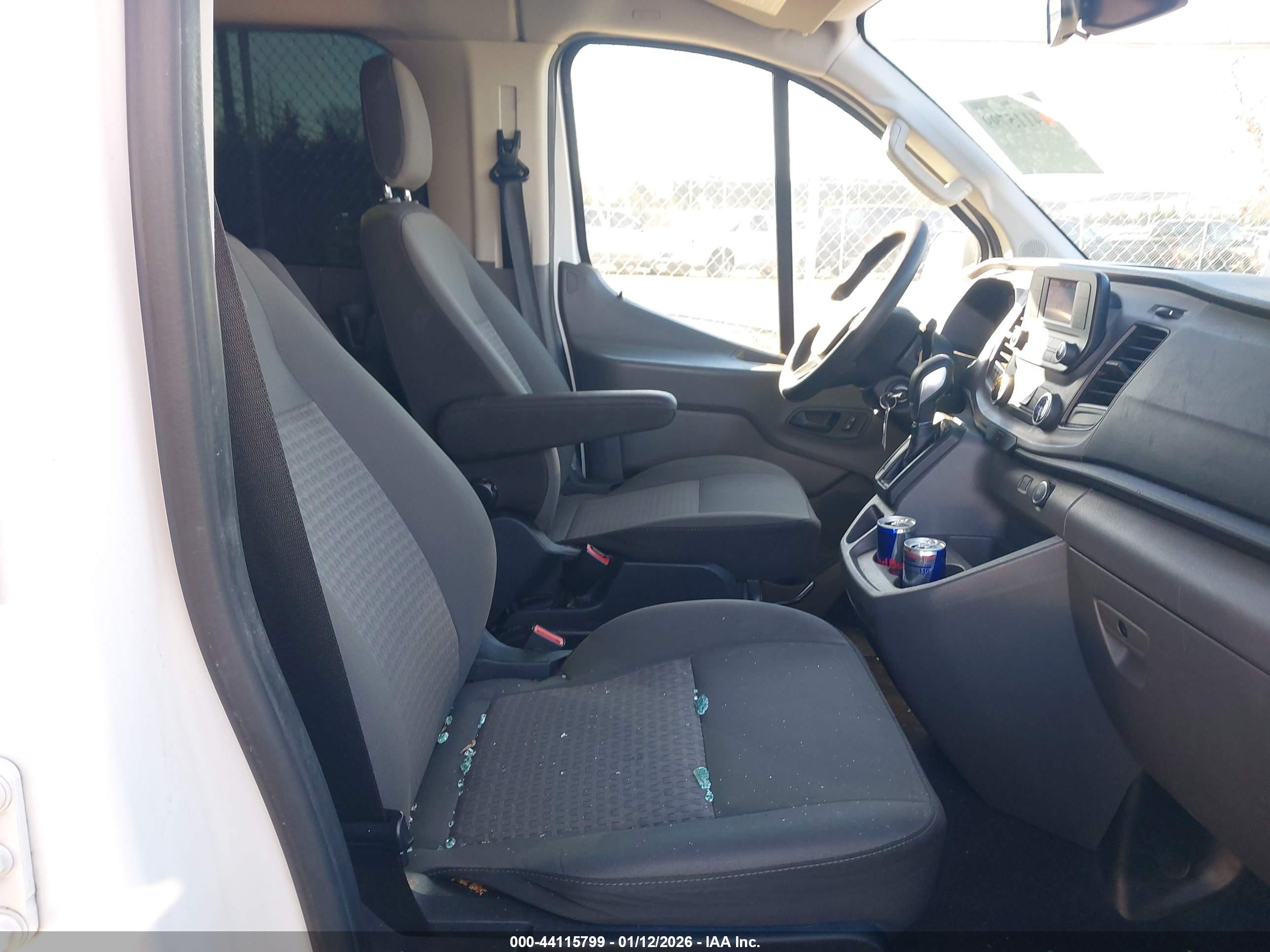 FORD TRANSIT-350 image 5