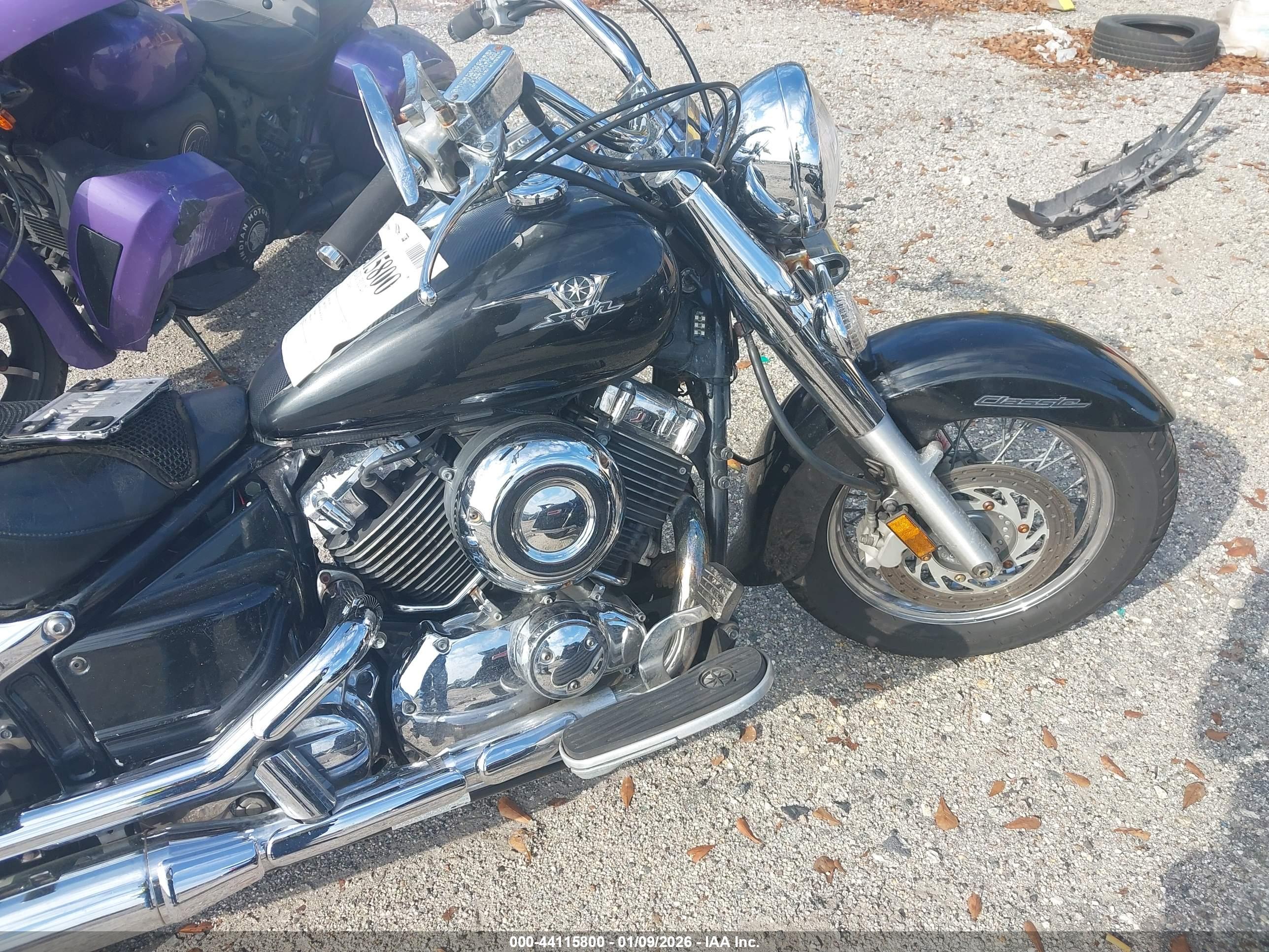 YAMAHA XVS650 image 2
