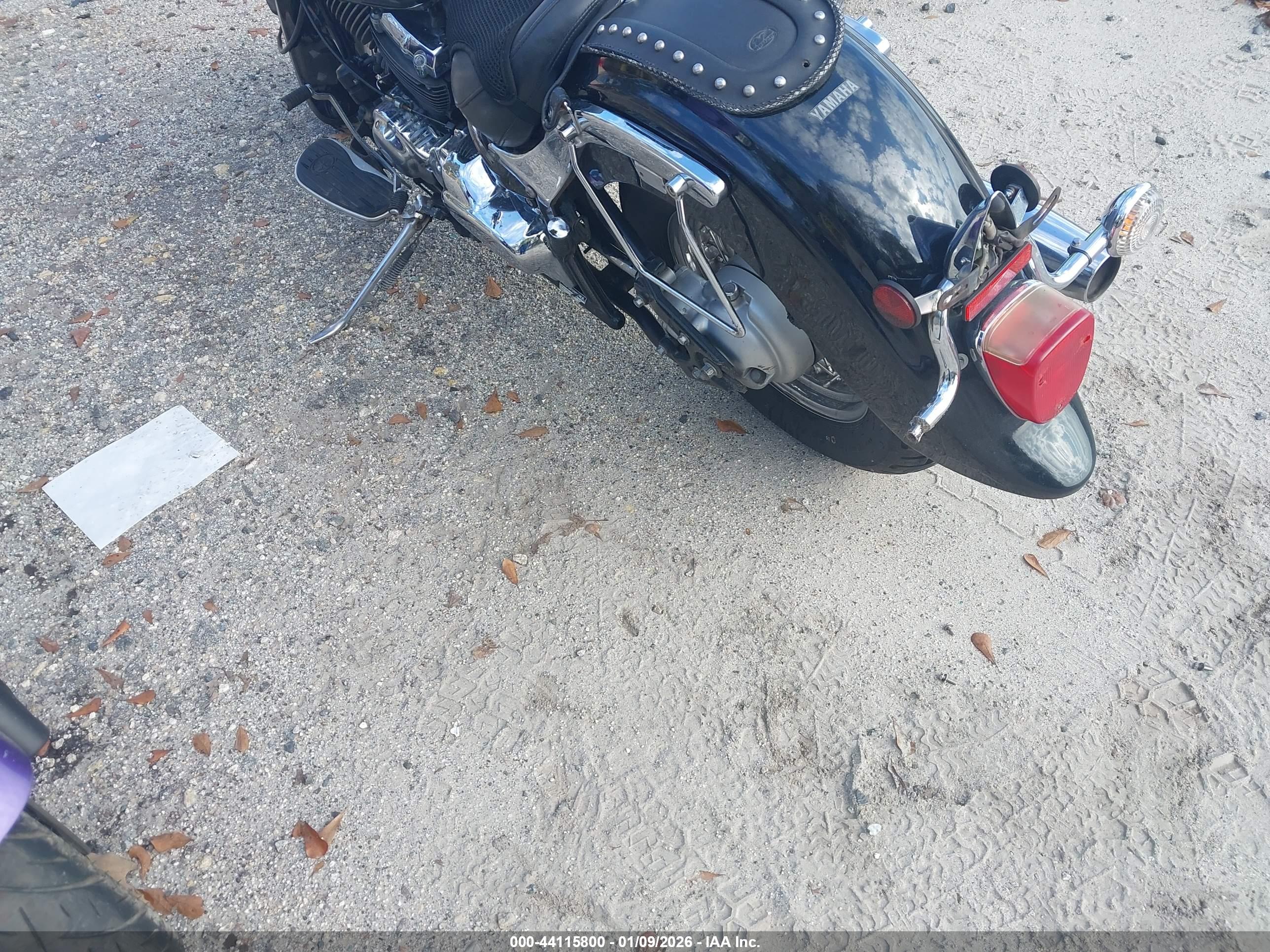 YAMAHA XVS650 image 3