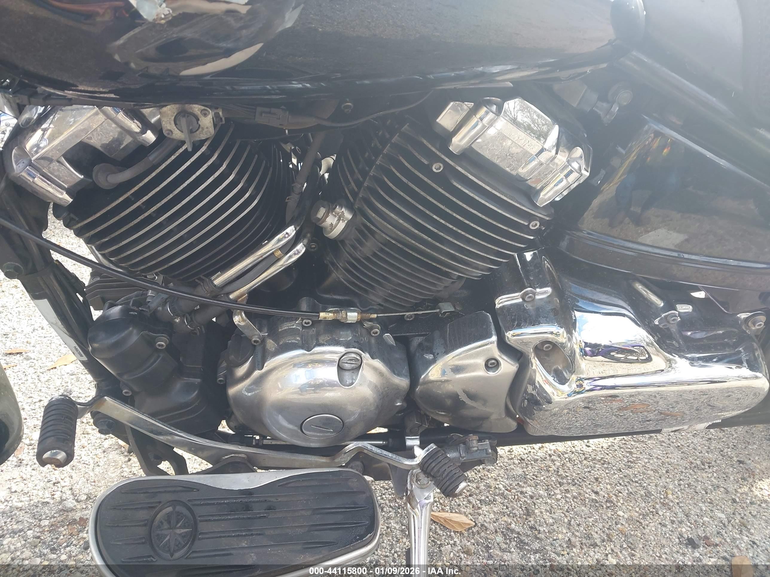 YAMAHA XVS650 image 8