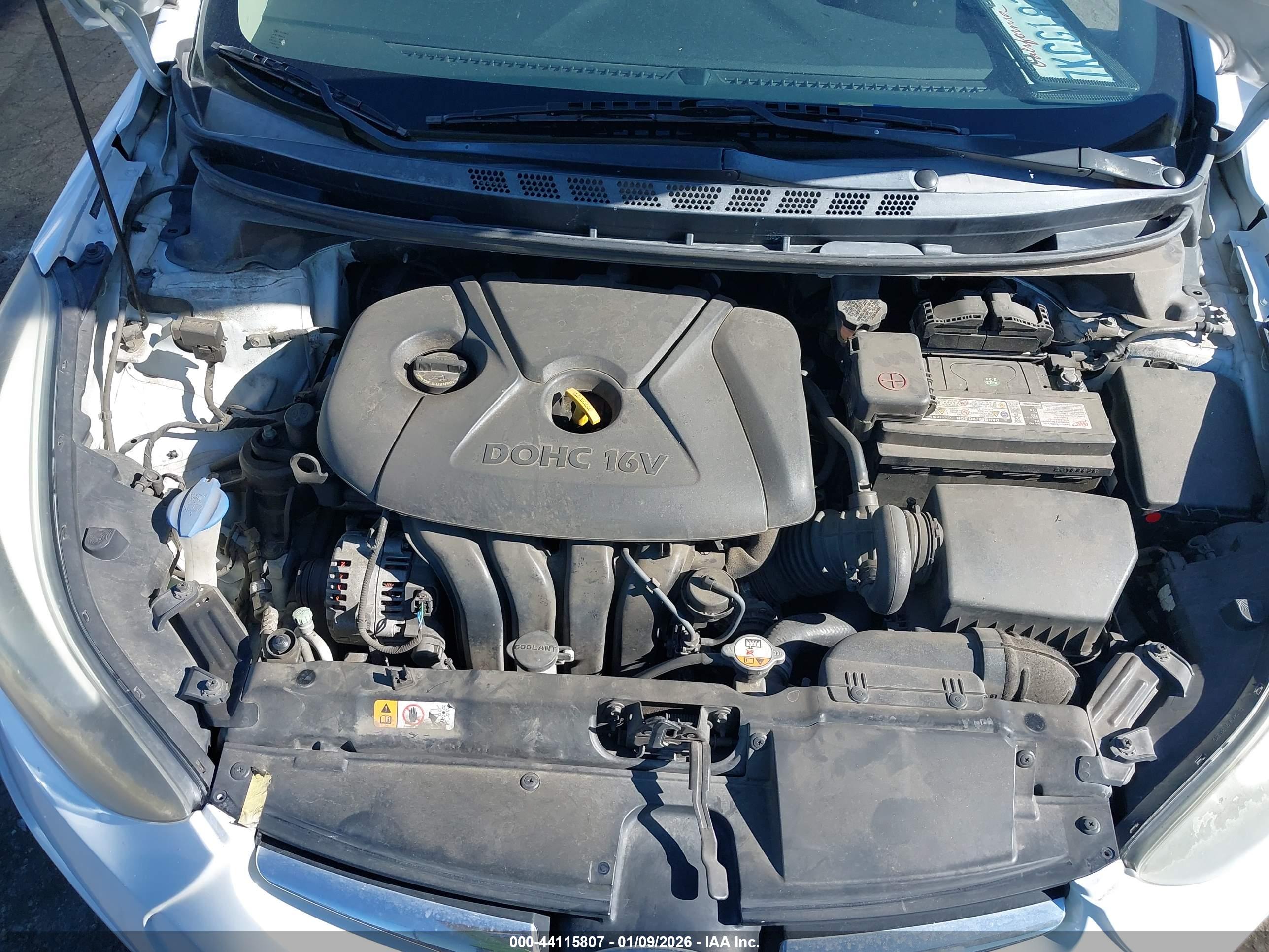 HYUNDAI ELANTRA image 10