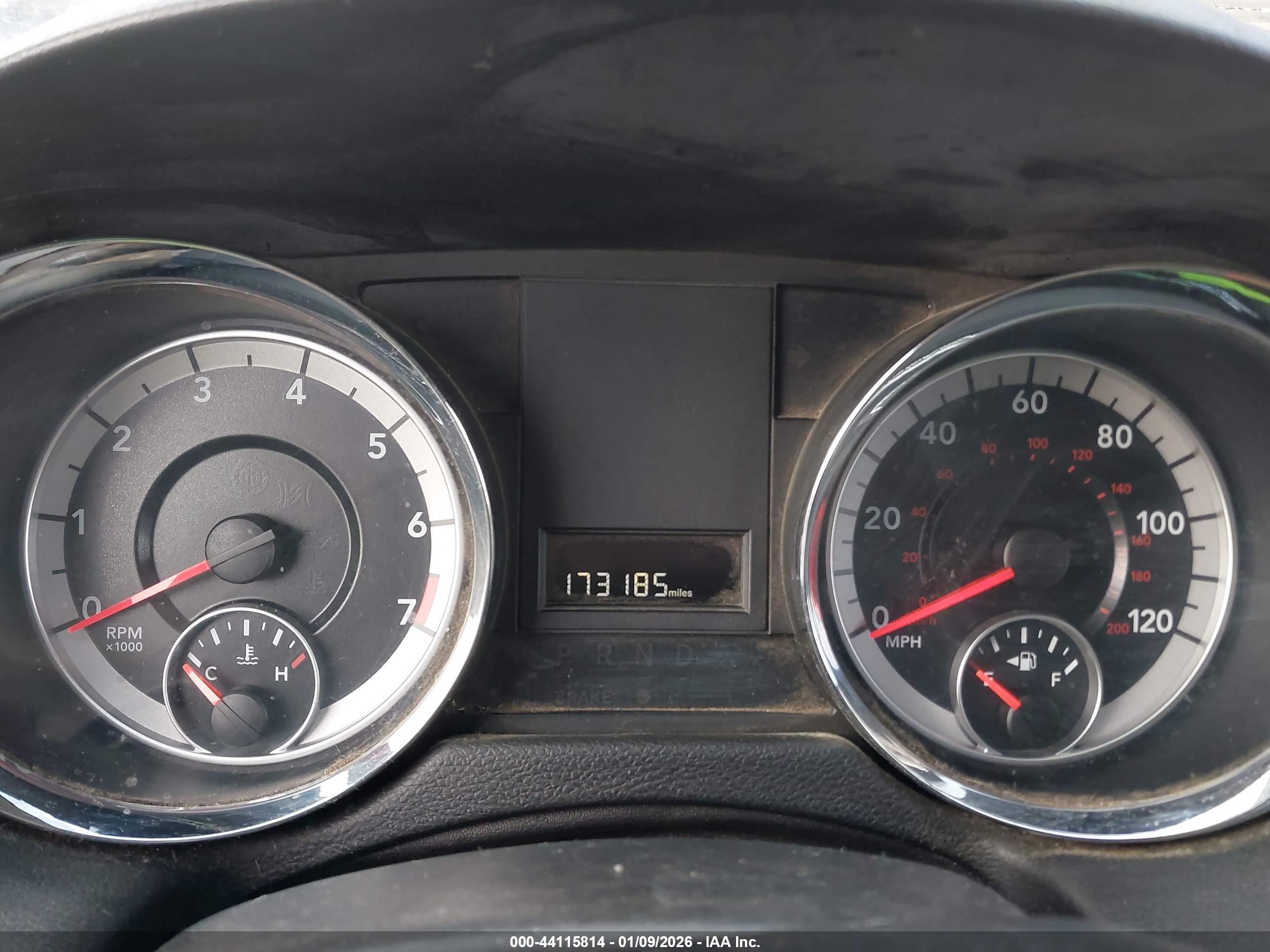 DODGE GRAND image 7