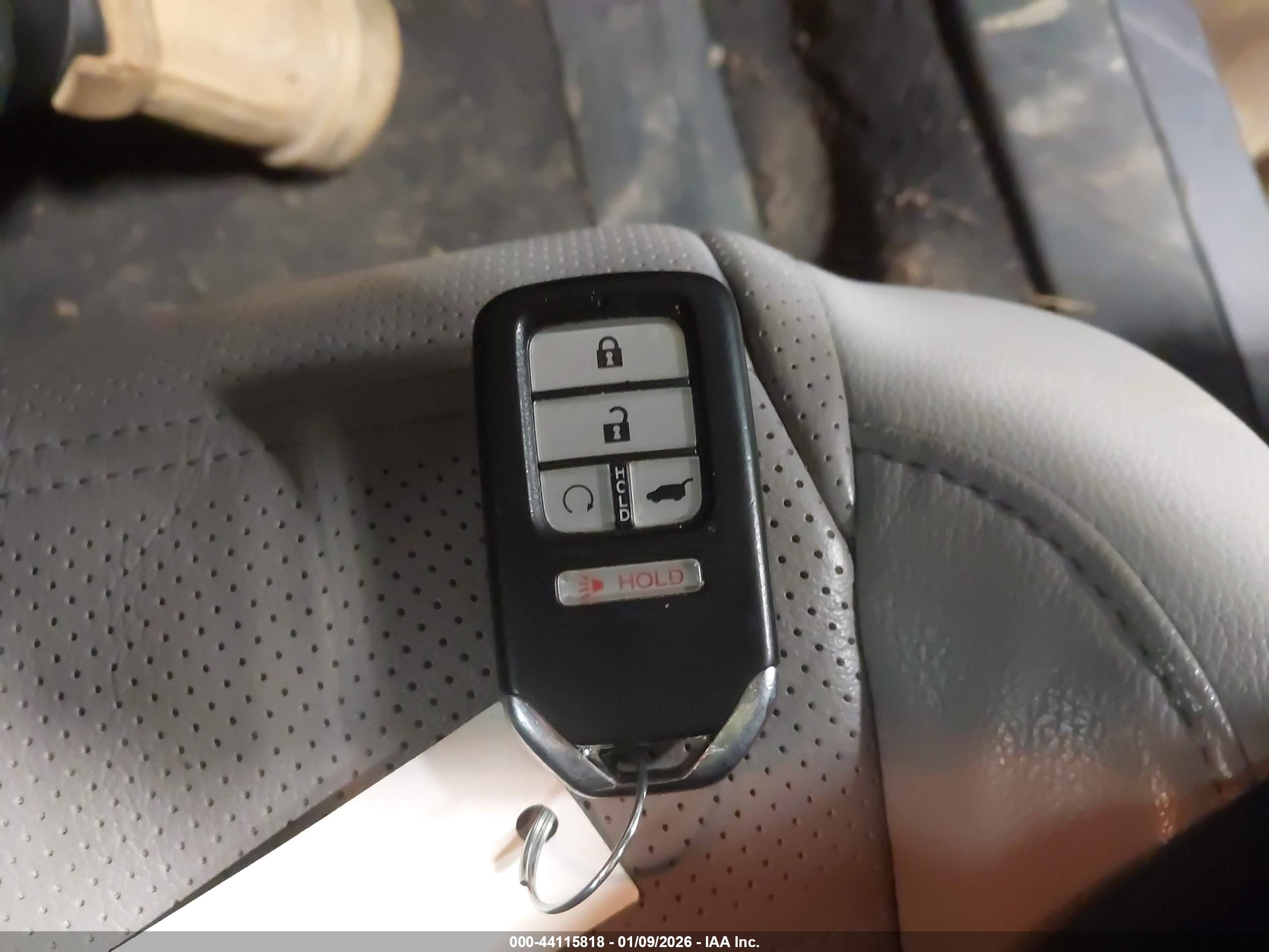 HONDA CR-V image 11