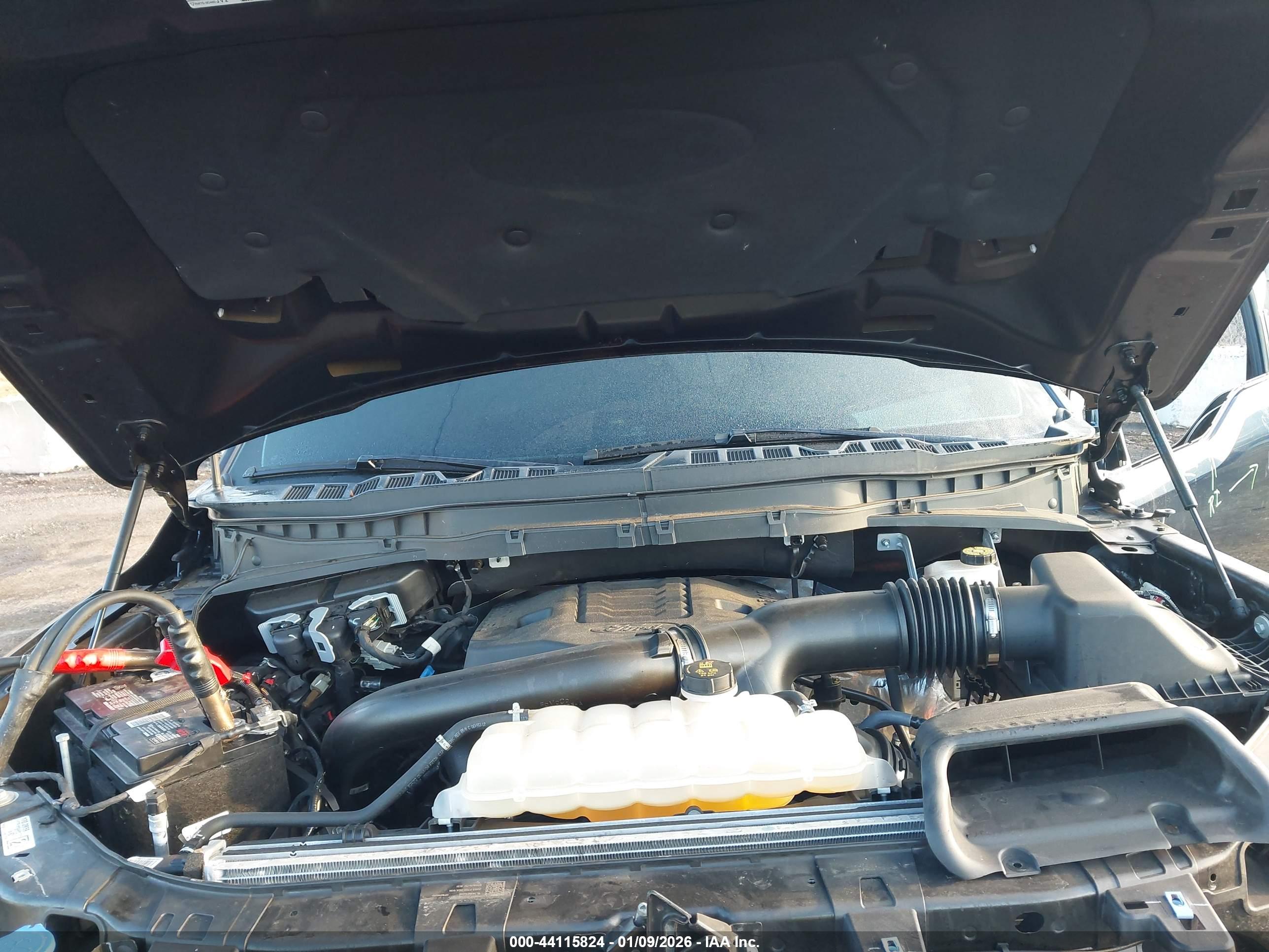 FORD F-150 image 10