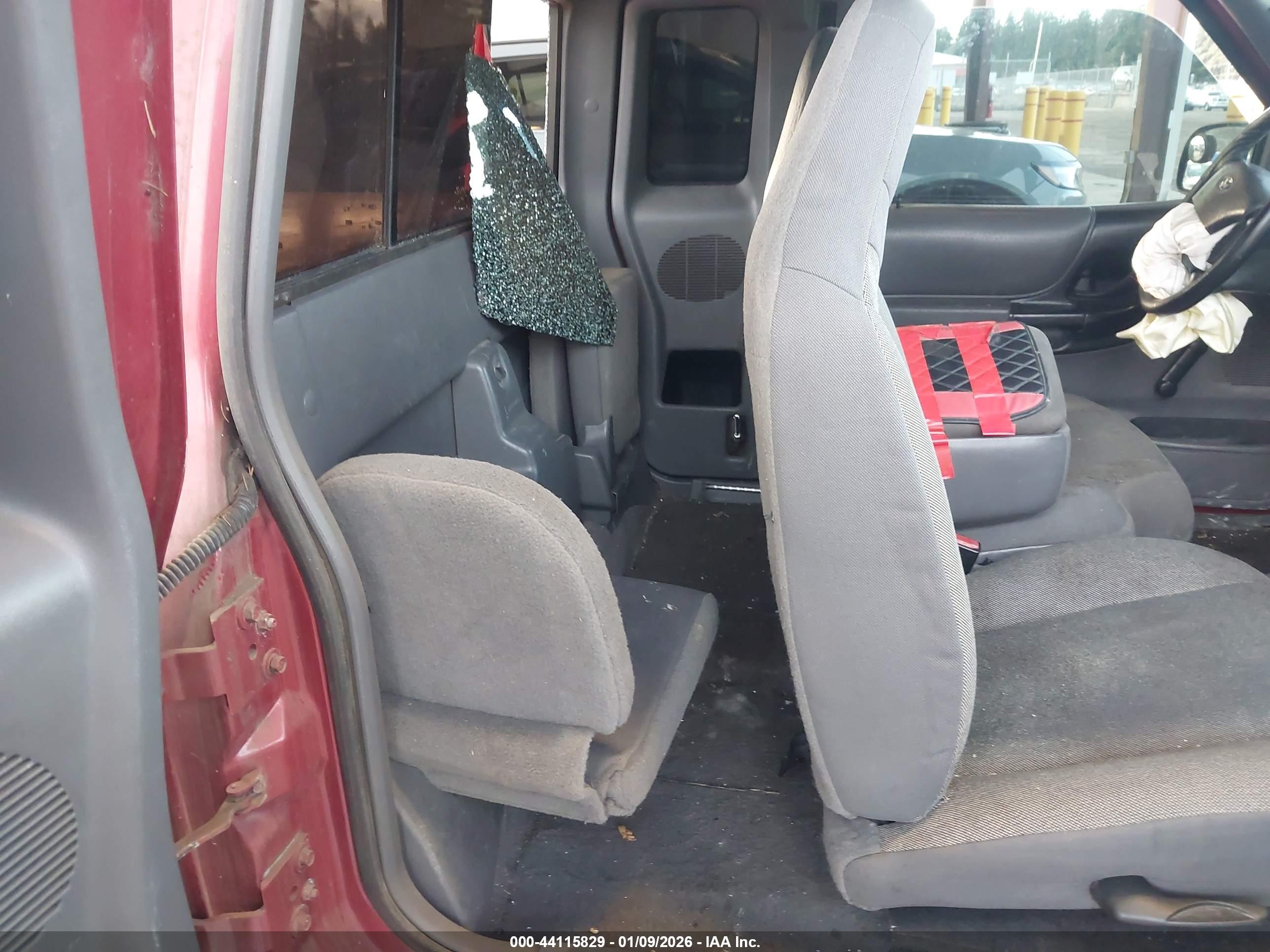 FORD RANGER image 8